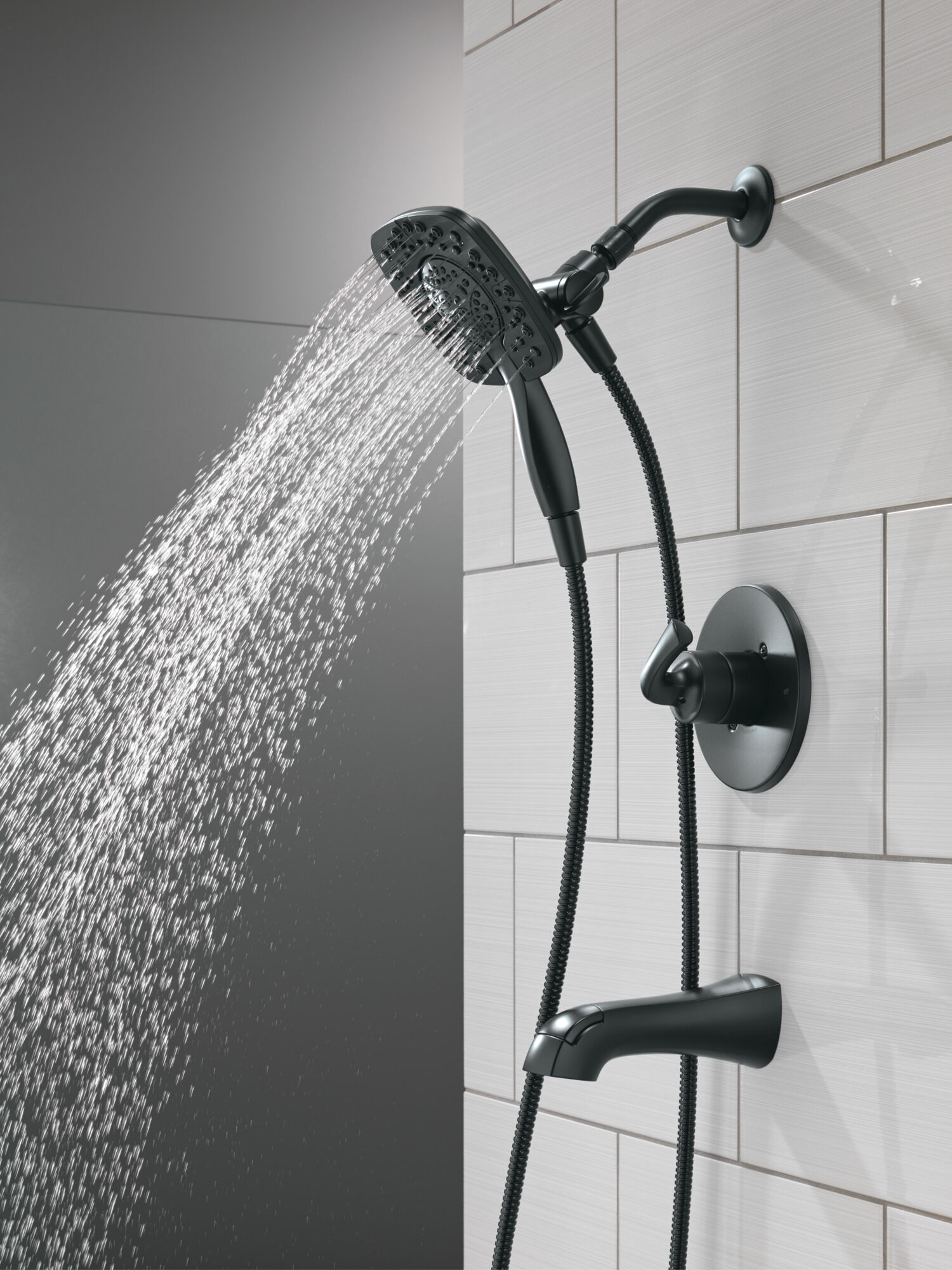 Monitor® 14 Series Tub and Shower in Matte Black 144895-BL-I