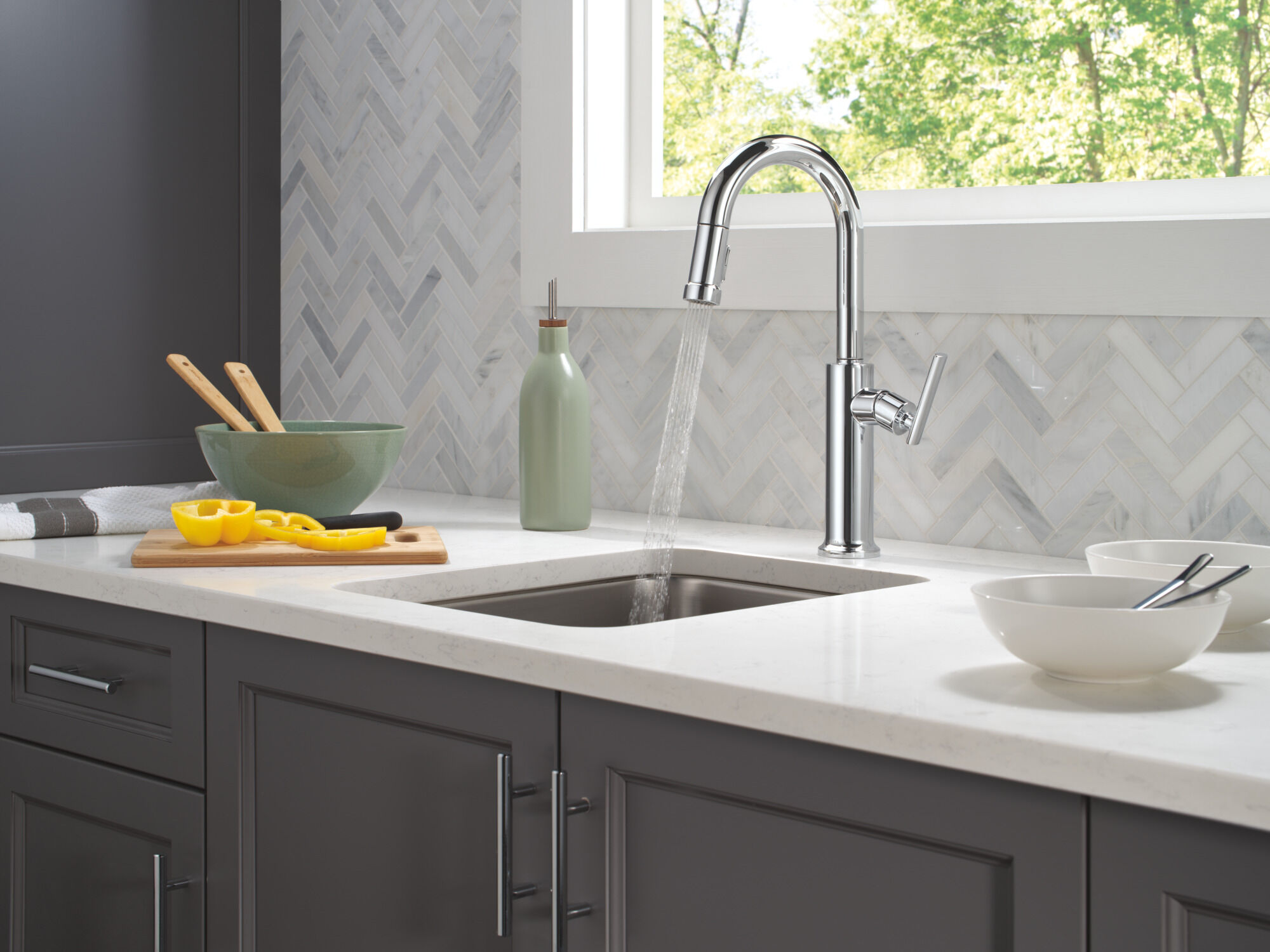 Single Handle Pull-Down Bar / Prep Faucet in Chrome 9986-DST