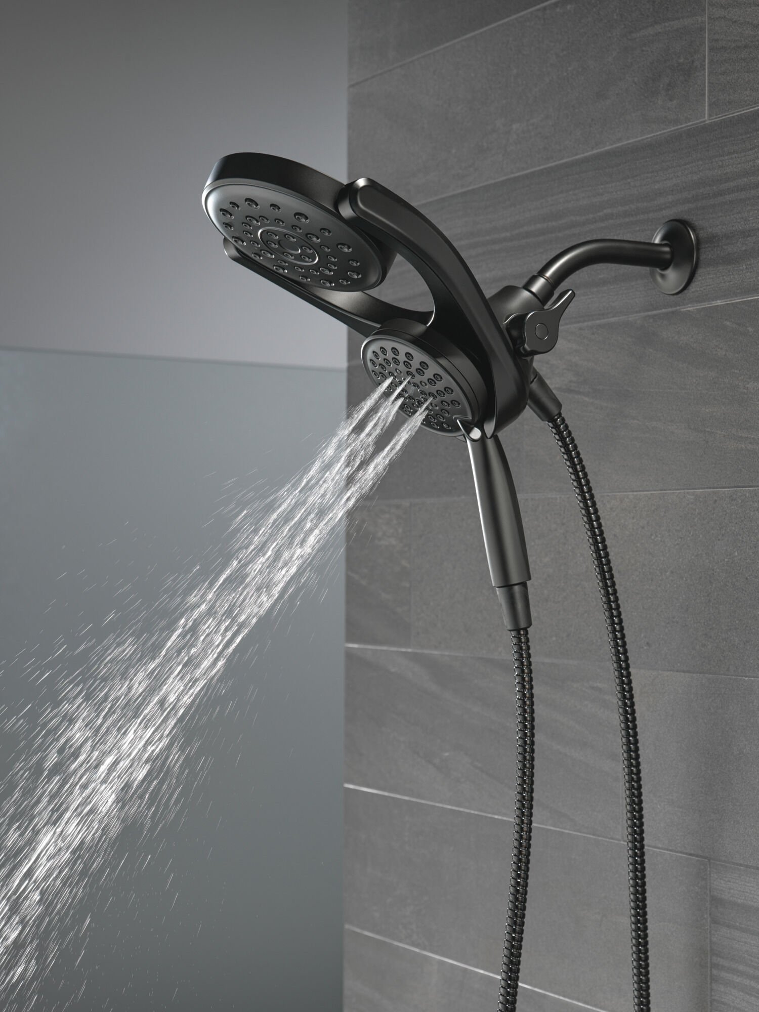 HydroRain® 4-Setting Two-in-One Shower Head in Matte Black 75698BL