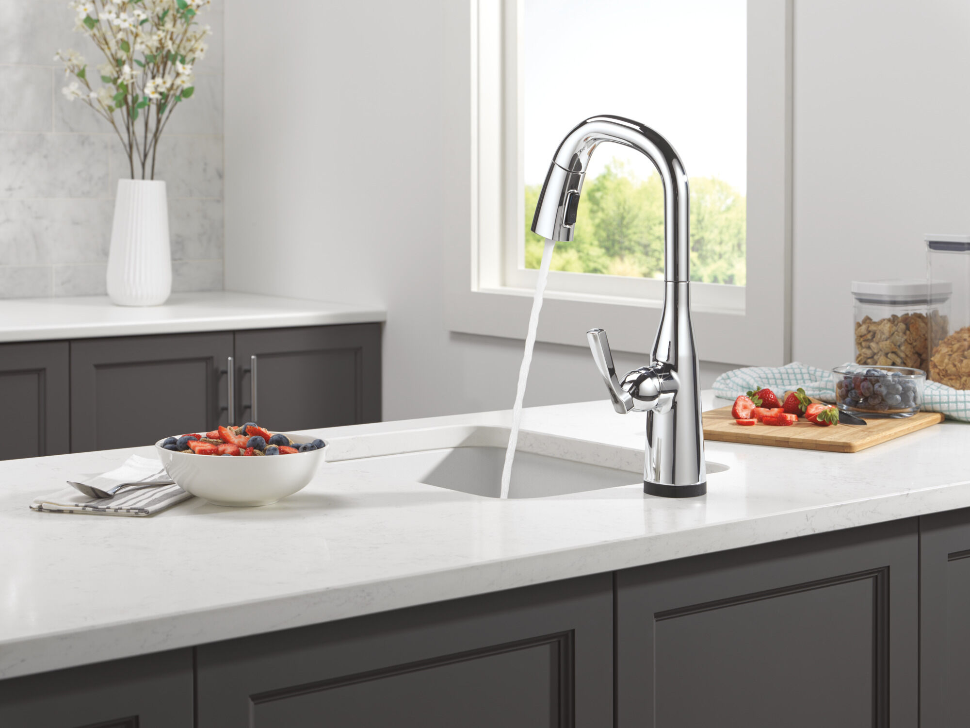 Touch2O® Bar / Prep Faucet with Touchless Technology in Lumicoat