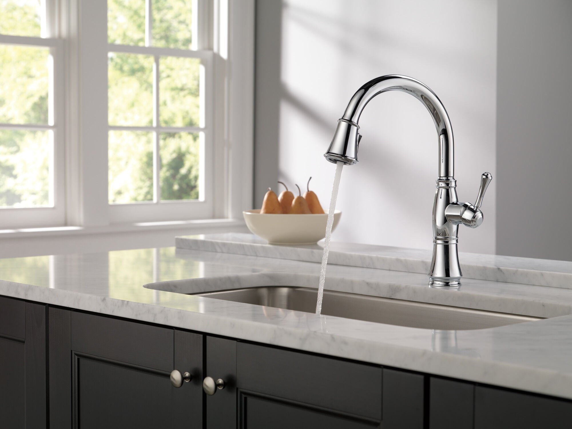 Single Handle Pull-Down Kitchen Faucet with ShieldSpray