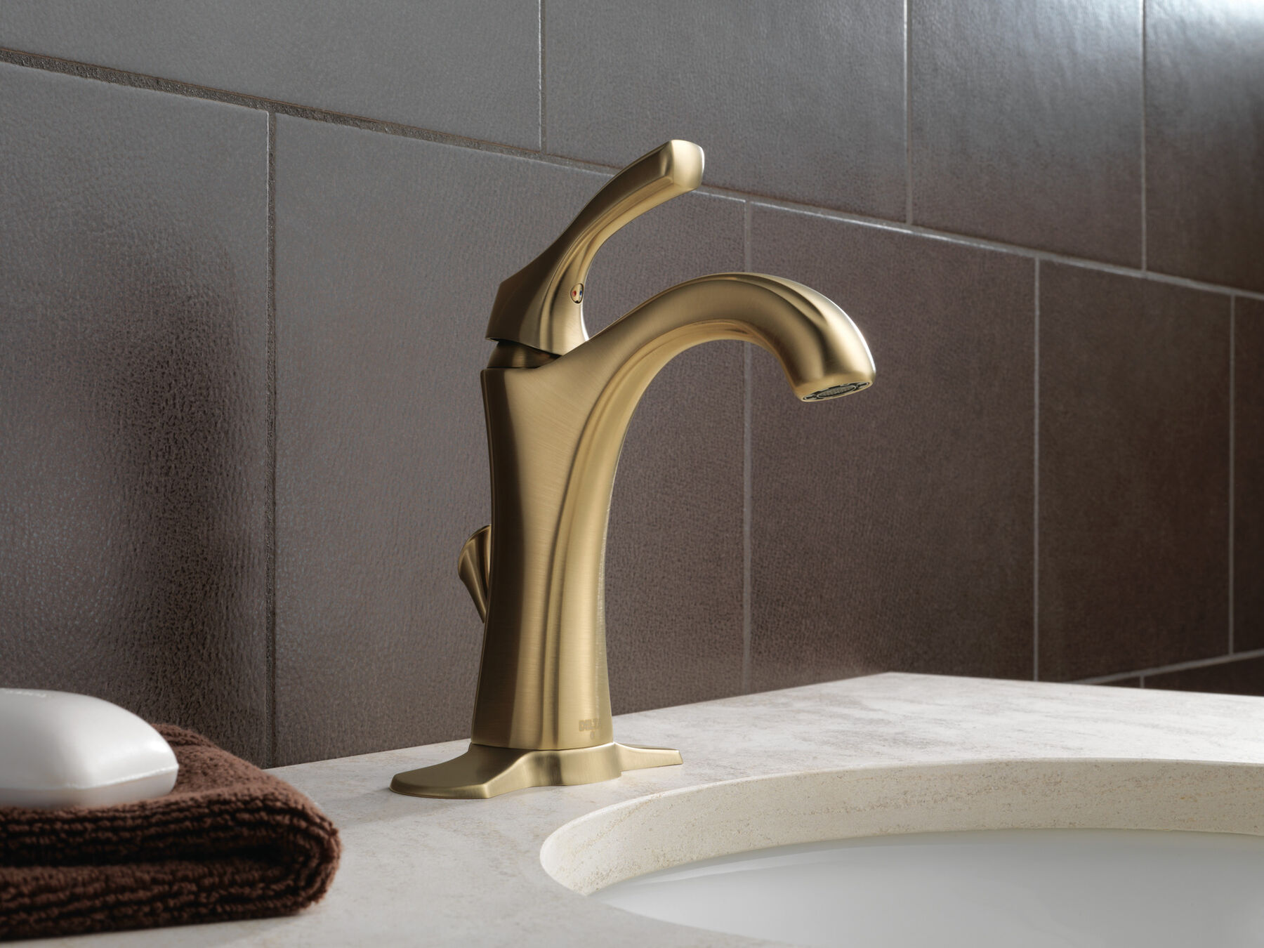 Single Handle Bathroom Faucet in Champagne Bronze 592-CZ-DST | Delta Faucet