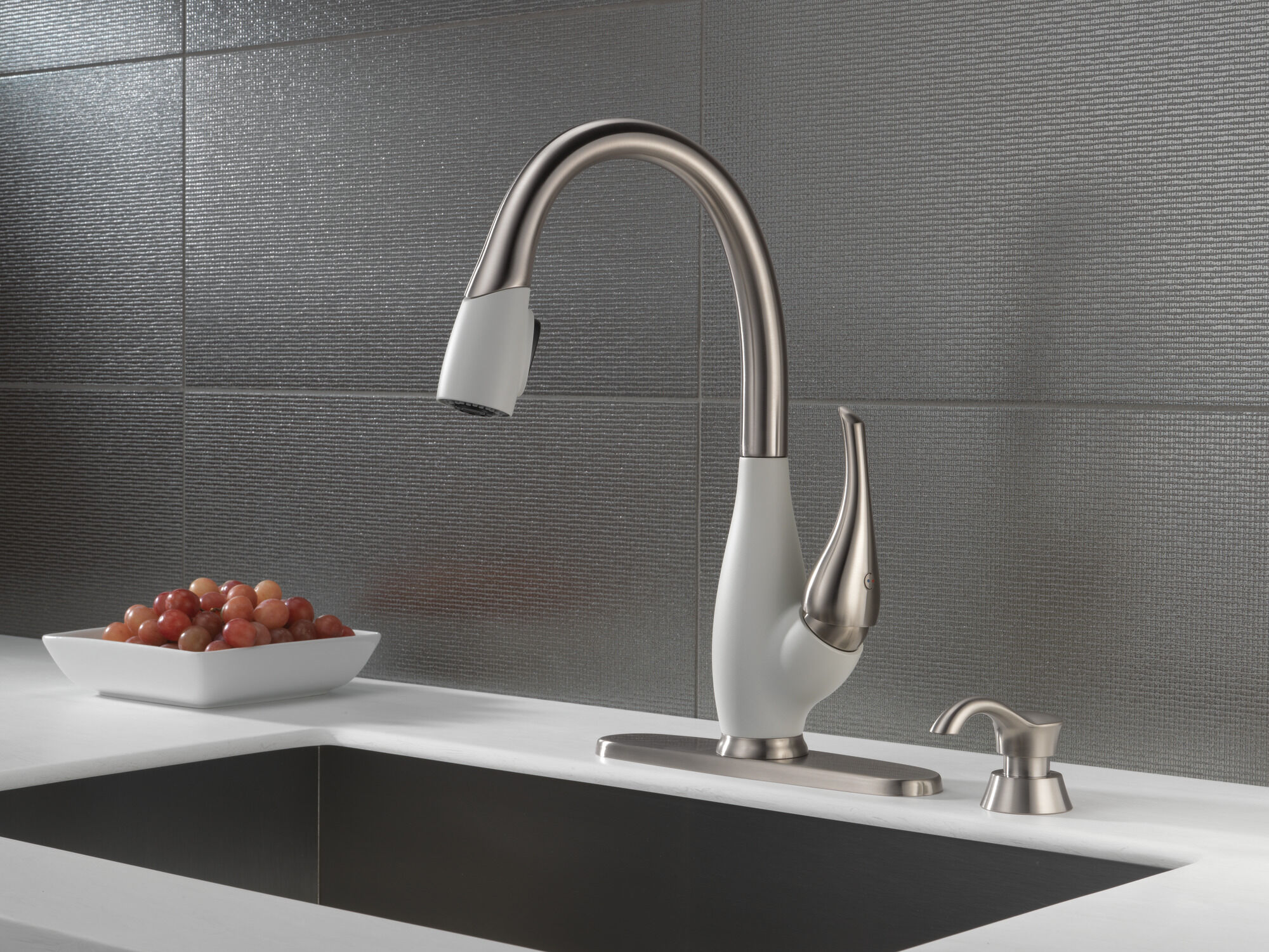 Delta Soap / Lotion Dispenser - Thumbnail 2