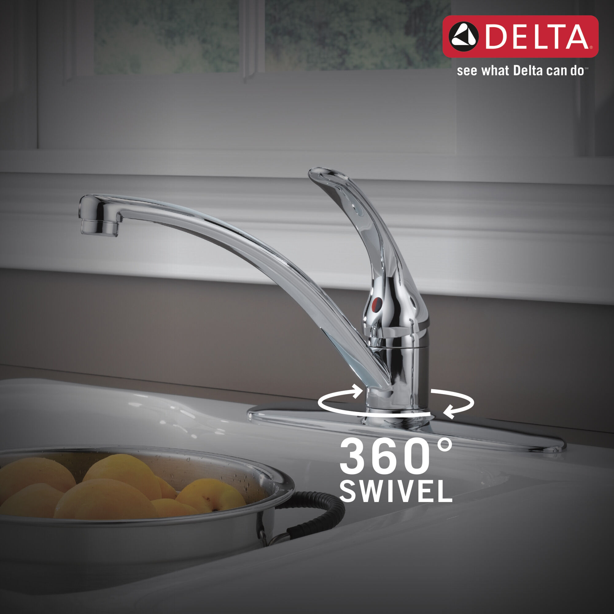 Single Handle Kitchen Faucet With Spray (Recertified) in