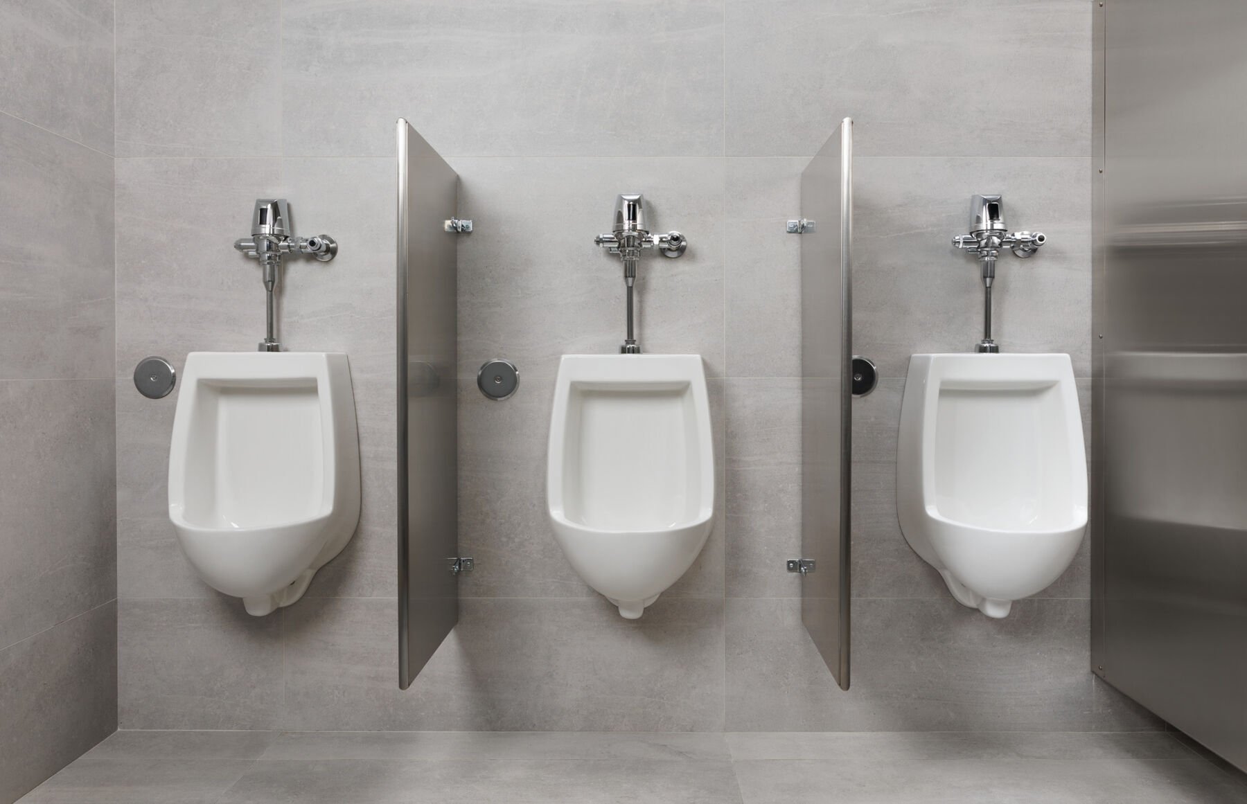 Electronic Exposed Urinal Flush Valve with Mechanical Manual Override - Solar Operated