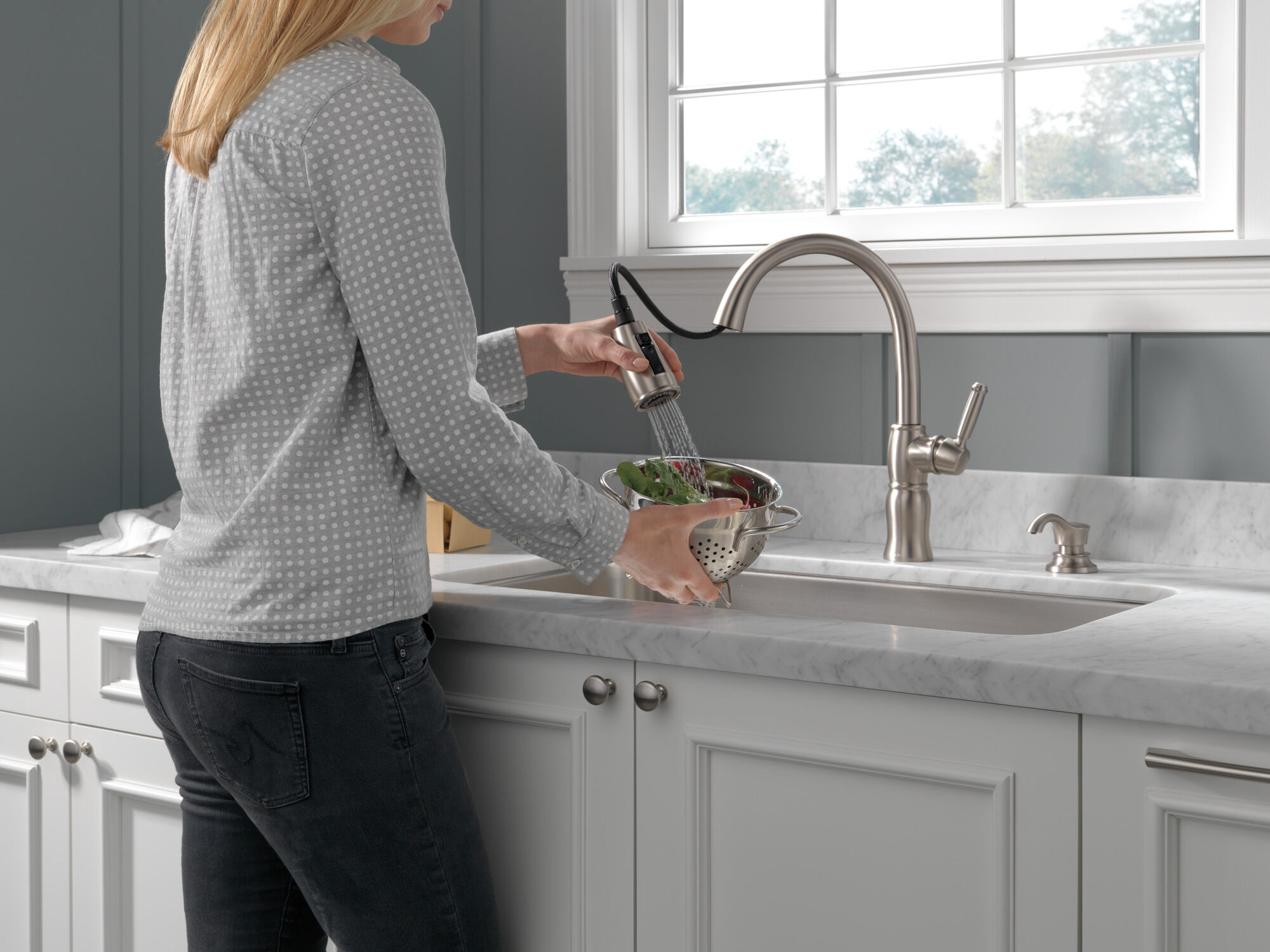 Single Handle Pull-Down Kitchen Faucet with Soap Dispenser and ShieldSpray®  Technology