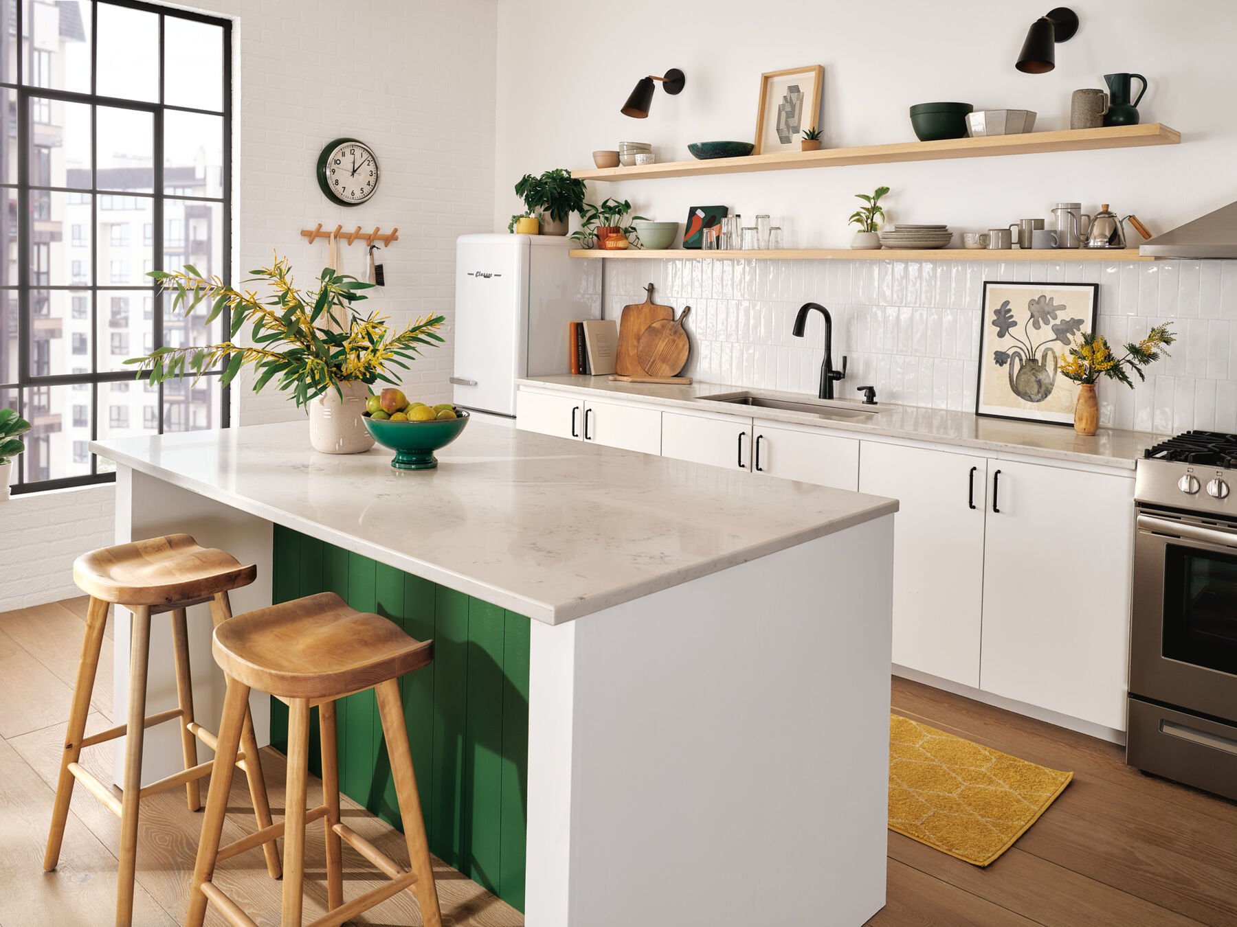 Single Handle Pull-Down Kitchen Faucet