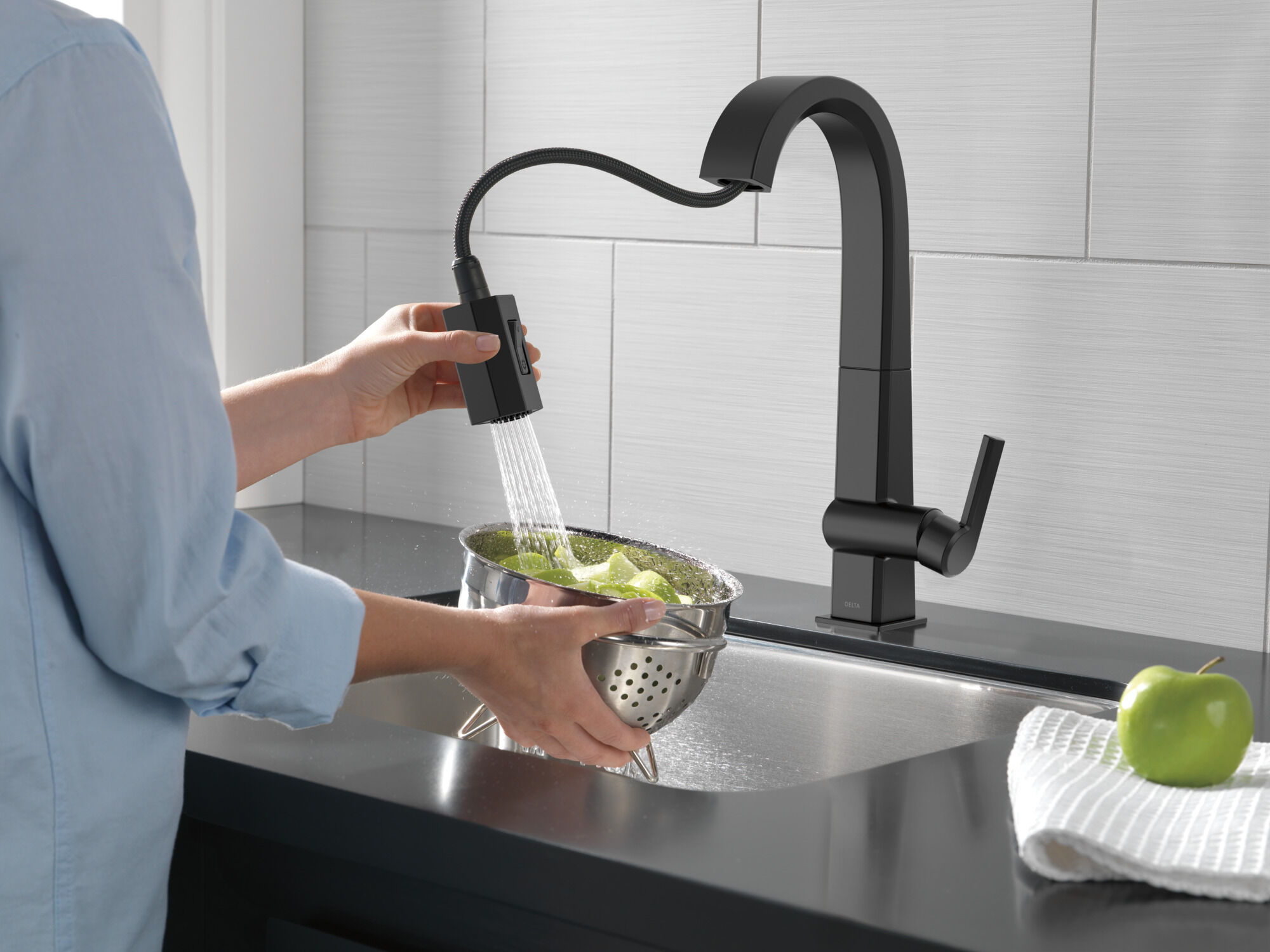 Single Handle Pull-Down Bar / Prep Faucet in Matte Black 9993-BL