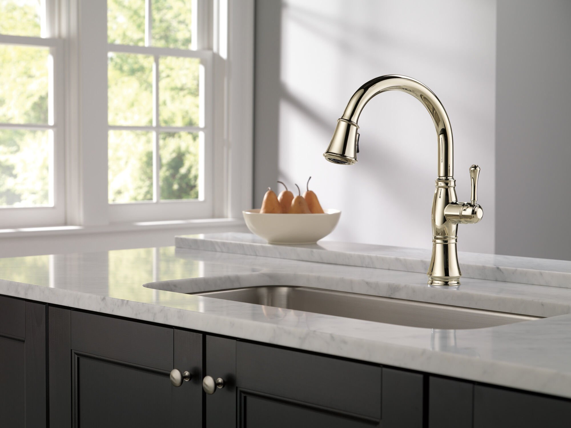 Single Handle Pull-Down Kitchen Faucet with ShieldSpray
