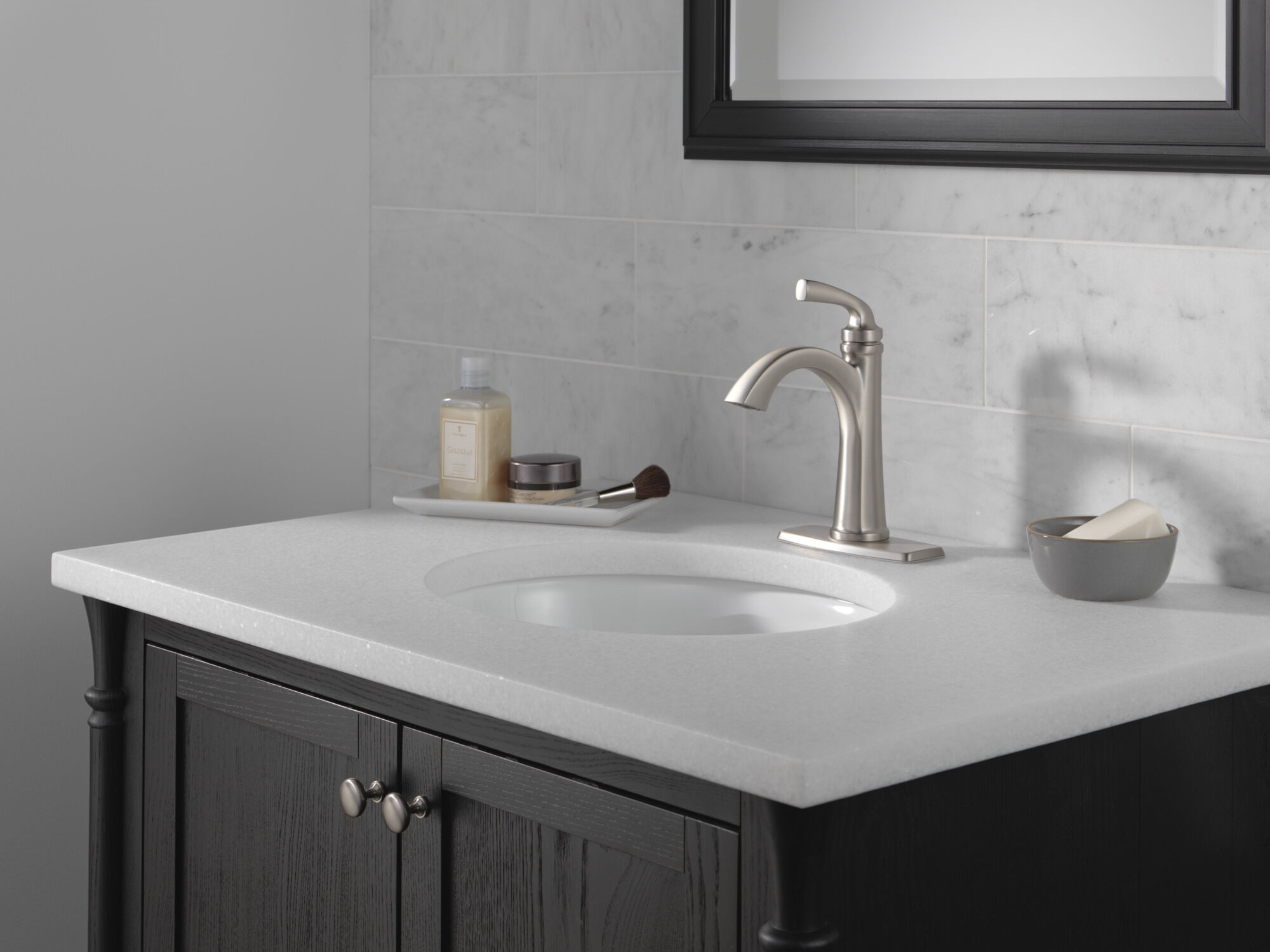 Single Handle Bathroom Faucet in Spotshield Brushed Nickel 15864LF