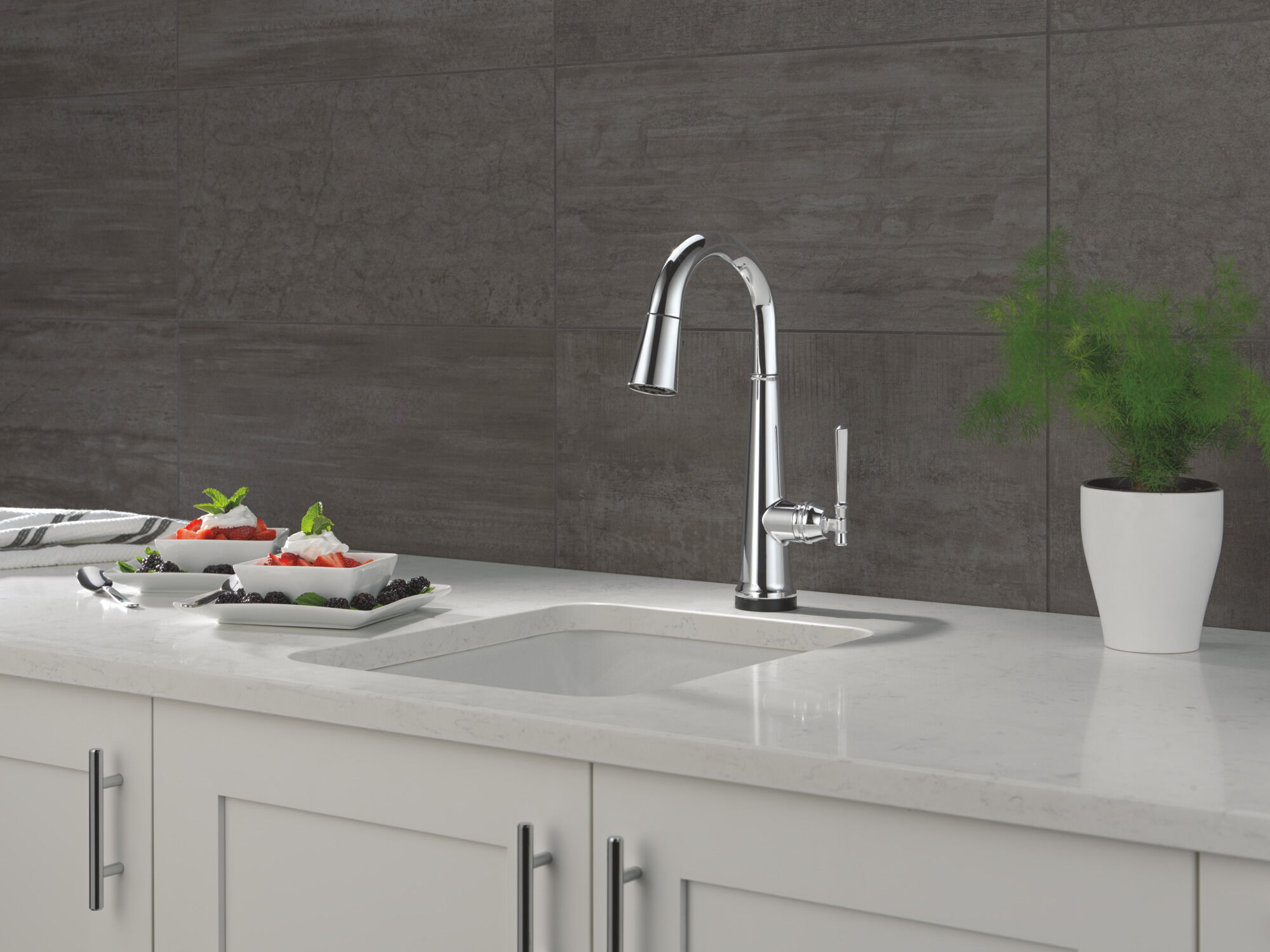 Touch2O® Bar / Prep Faucet with Touchless Technology in Lumicoat