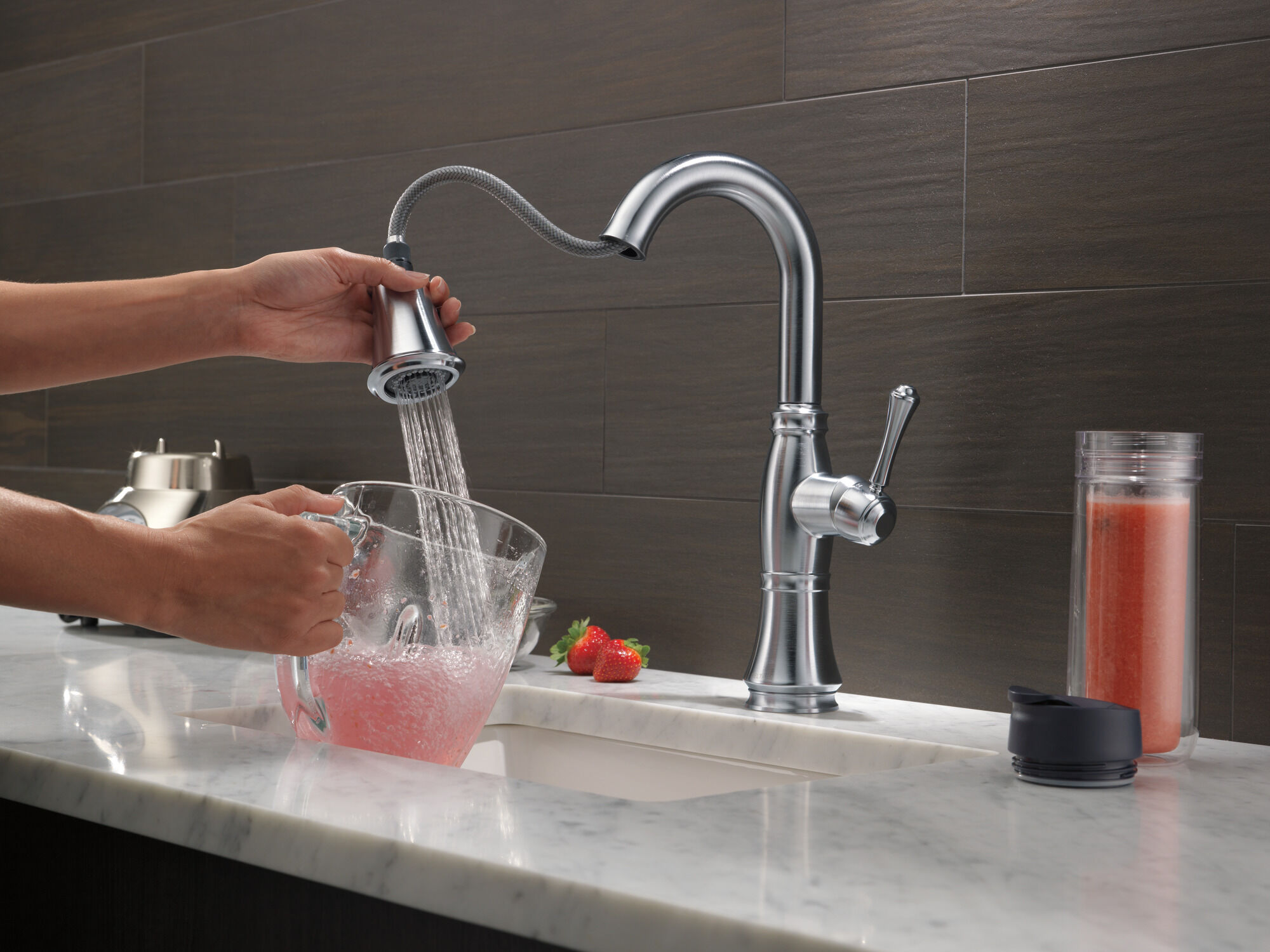 Single Handle Pull-Down Bar / Prep Faucet in Arctic Stainless 9997