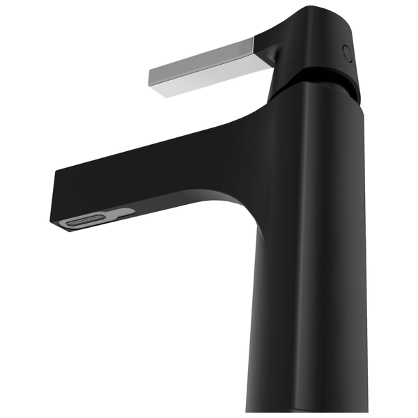 Single Handle Bathroom Faucet in Chrome / Matte Black 574-CSMPU