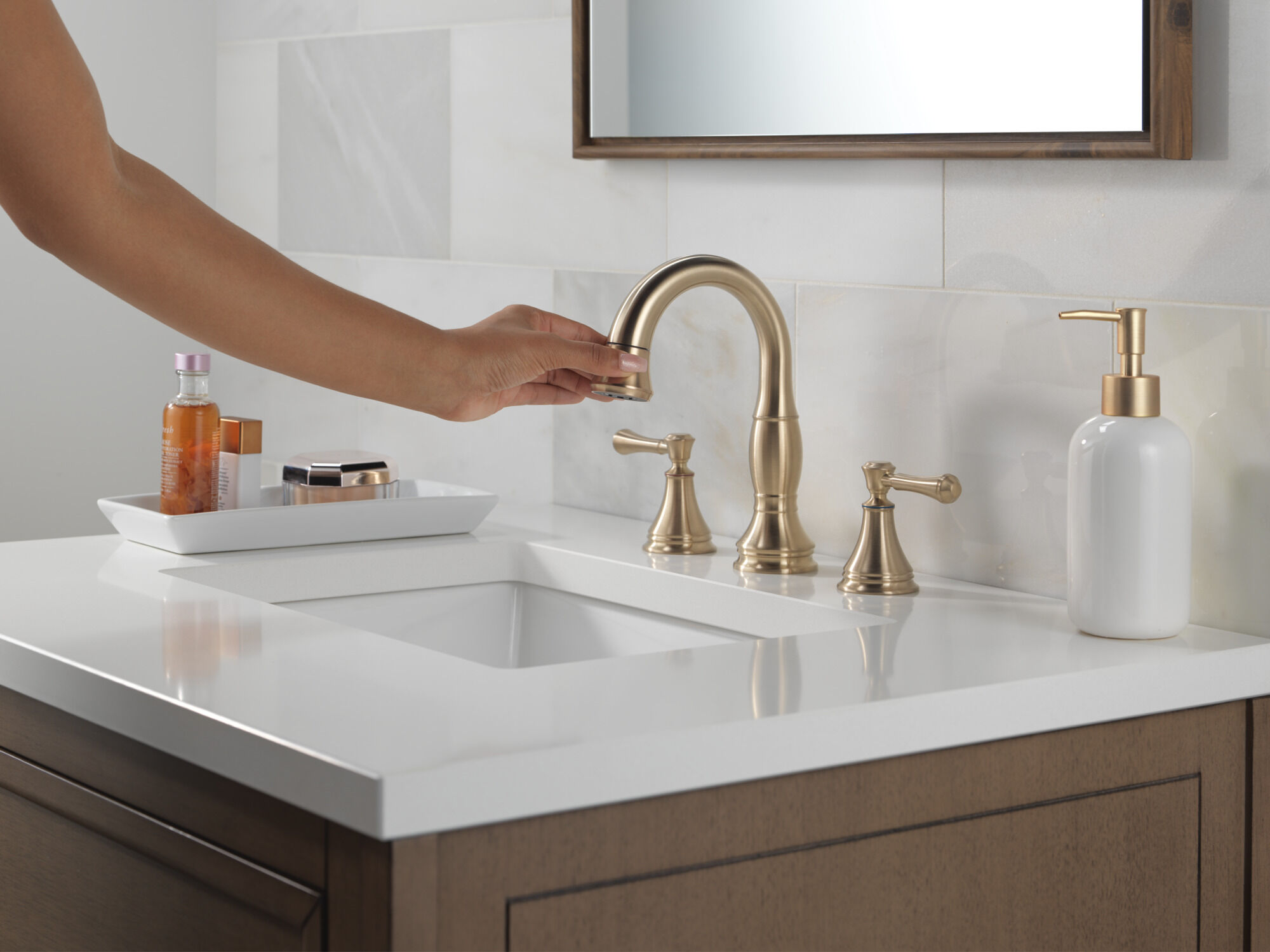 Two Handle Widespread Pull Down Bathroom Faucet in Champagne