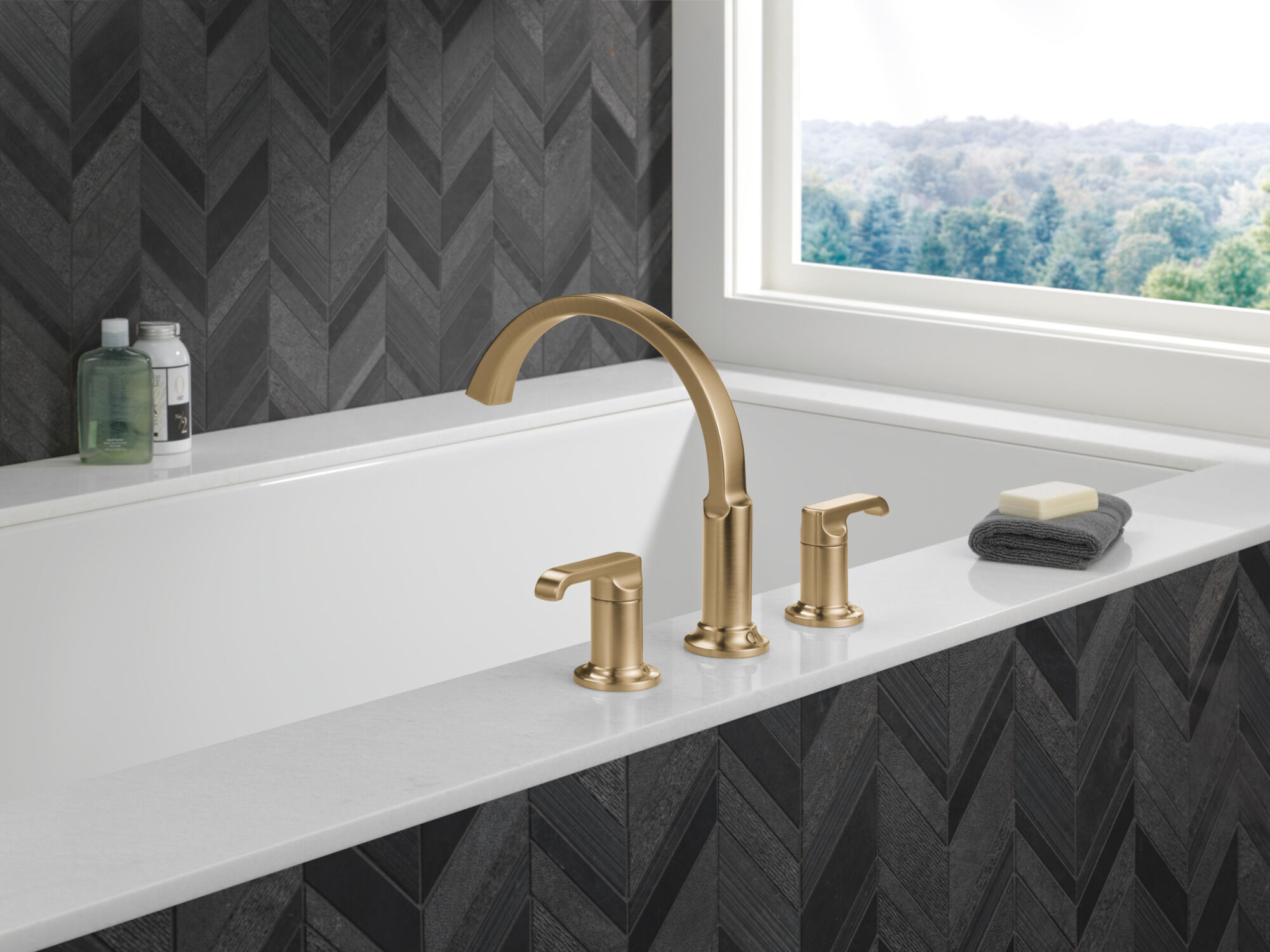 Roman Tub Handles - Lever in Lumicoat® Champagne Bronze H588CZ-PR