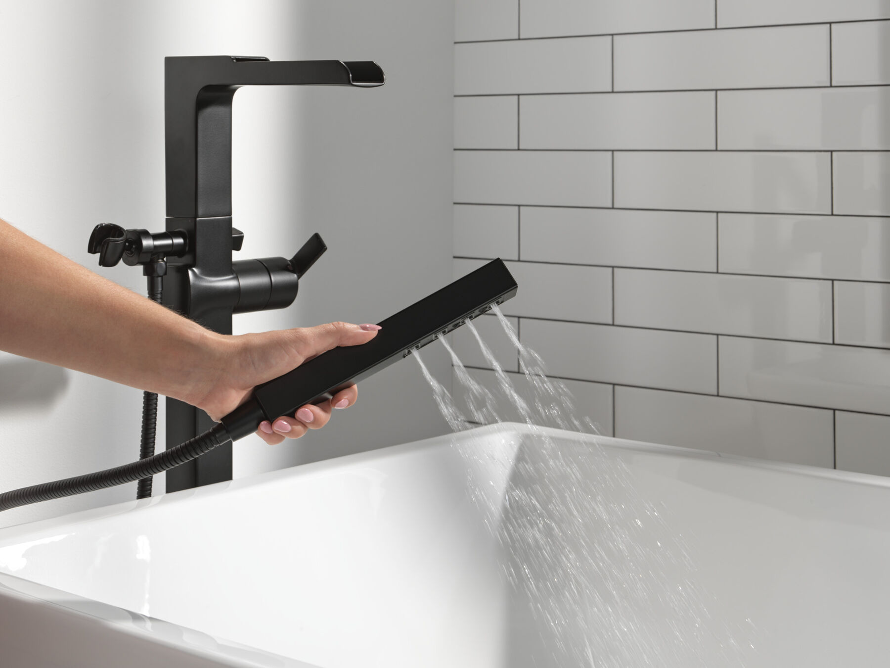 Single Handle Floor Mount Channel Spout Tub Filler Trim with Hand  