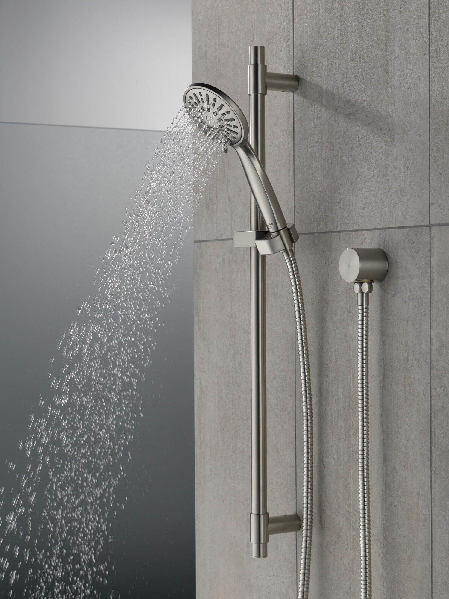 Hand Shower 1.75 GPM w/Slide Bar 4S in Stainless 51361-SS | Delta