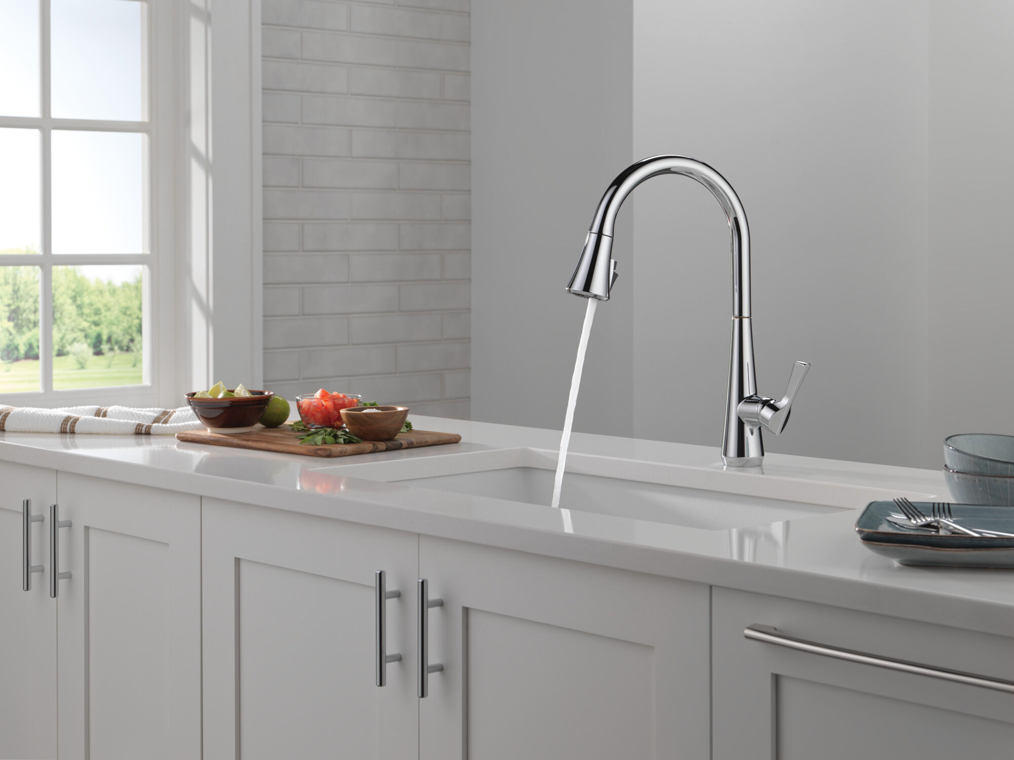 Single Handle Pull-Down Kitchen Faucet with ShieldSpray Technology
