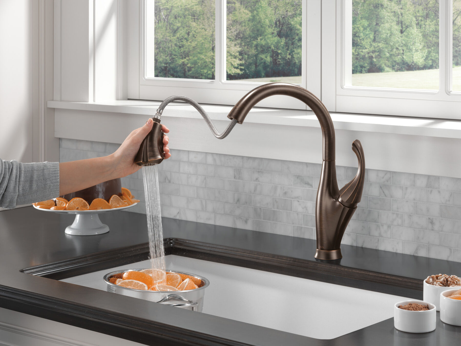 Single Handle PullDown Kitchen Faucet with ShieldSpray® Technology in