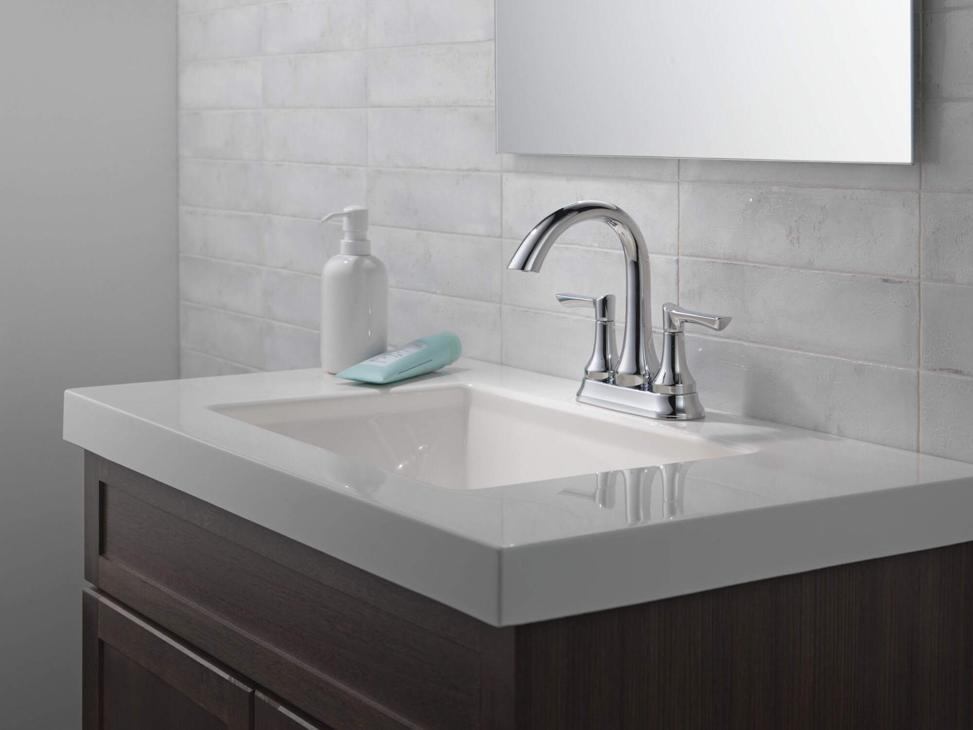 25827LF_WEB.jpg?sw=600&sh=600&