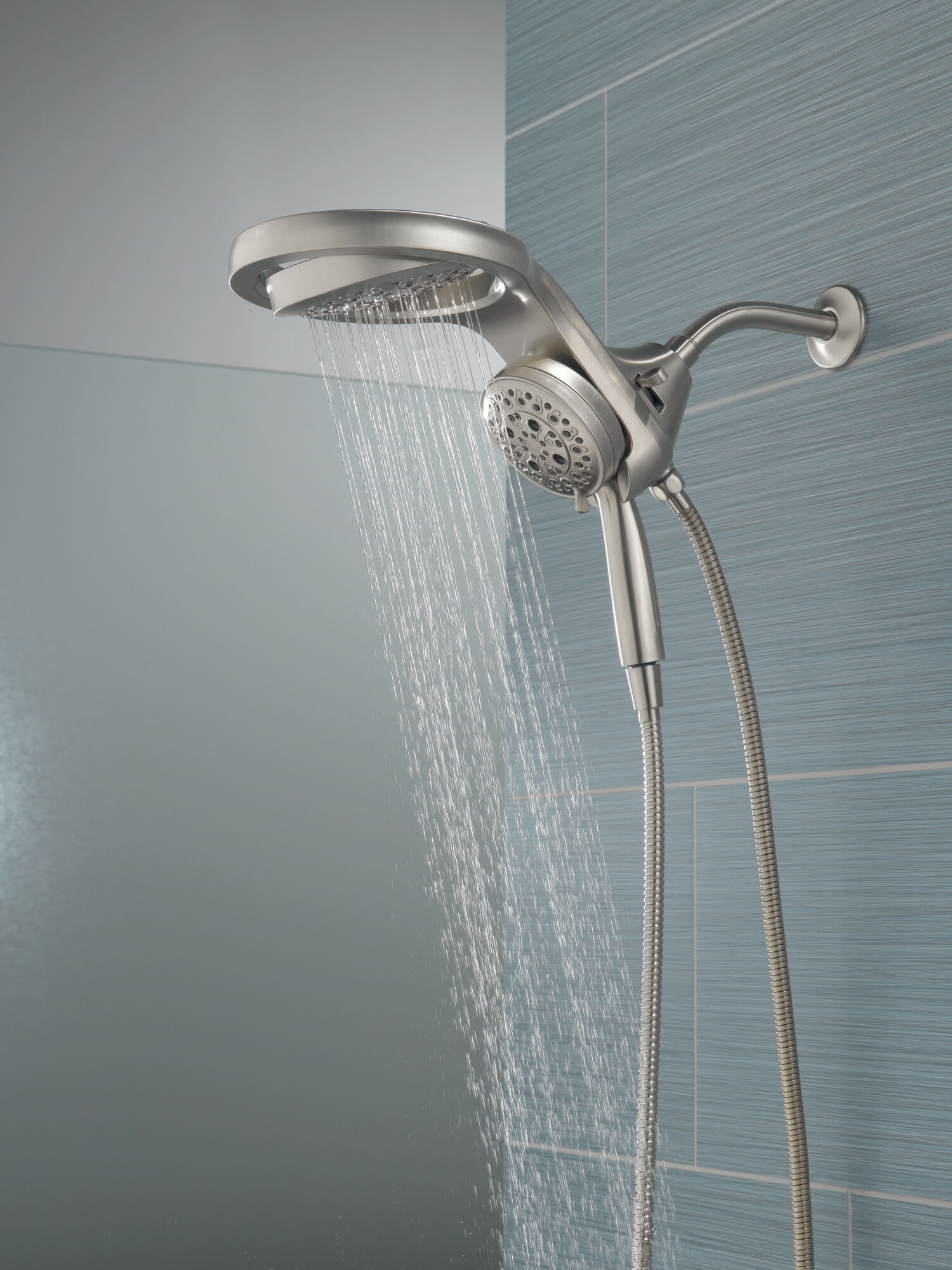 DELTA FAUCET HydroRain H2Okinetic 5-in-1 Duschkopf Mit Handbrause – Poliertes Nickel, 2-in-1, MagnaTite Docking