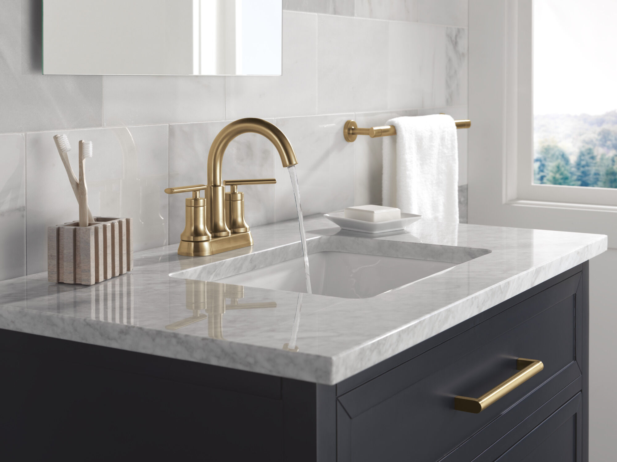 Two Handle Centerset Bathroom Faucet in Champagne Bronze 25442