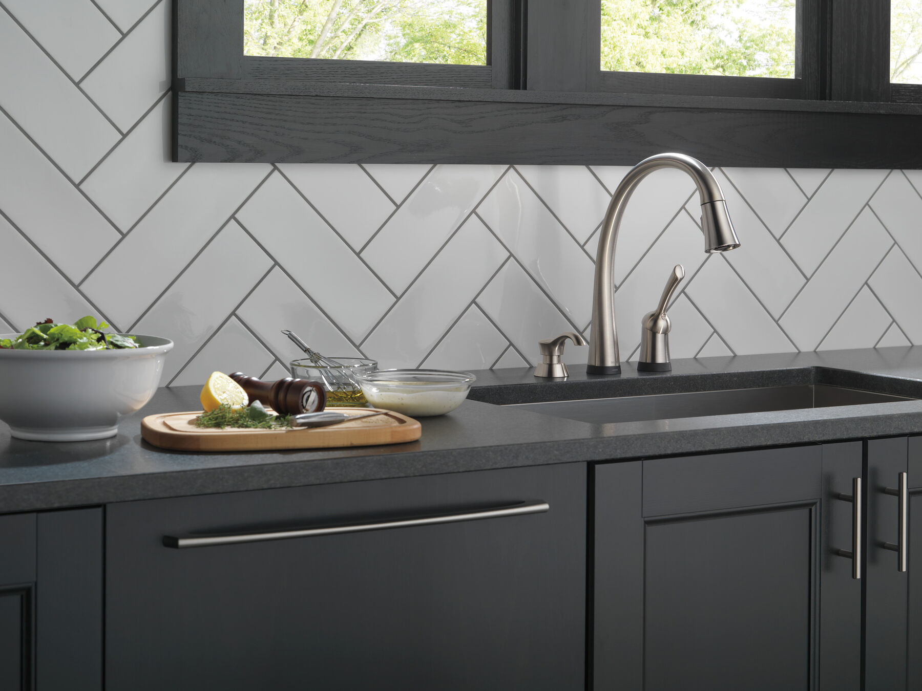 Single Handle Pull-Down Kitchen Faucet with Touch2O&reg; Technology and Soap Dispenser