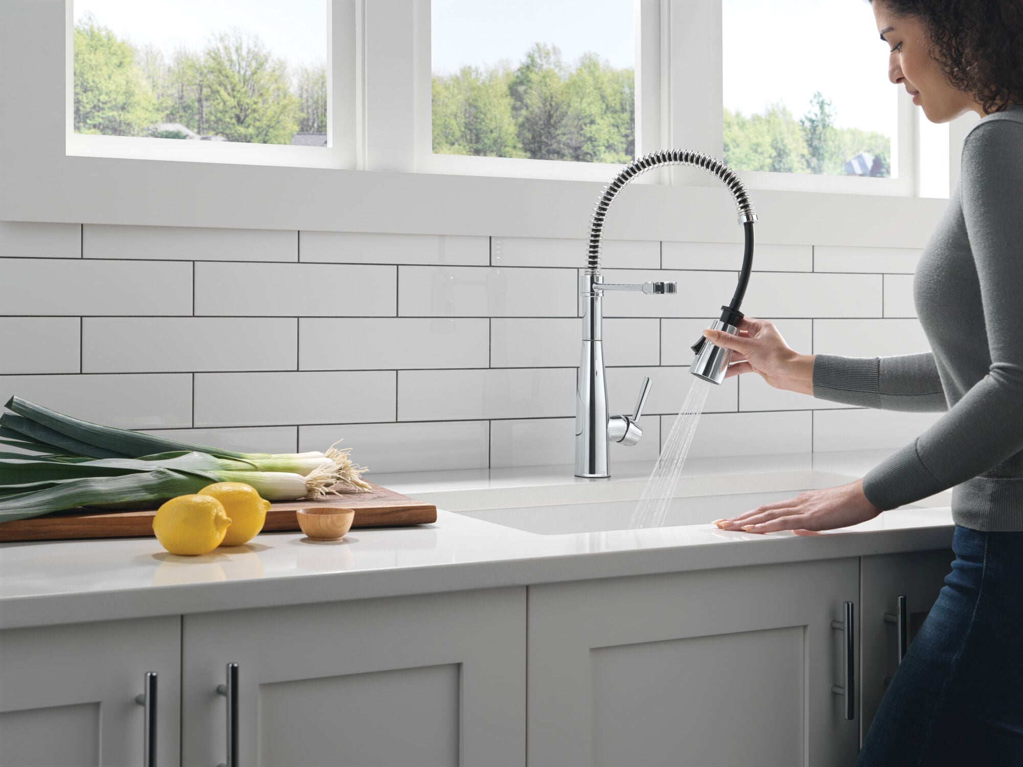 その他 faucetwo Mississippi Deco Widespread Lav Faucet P0152 | Strom Living