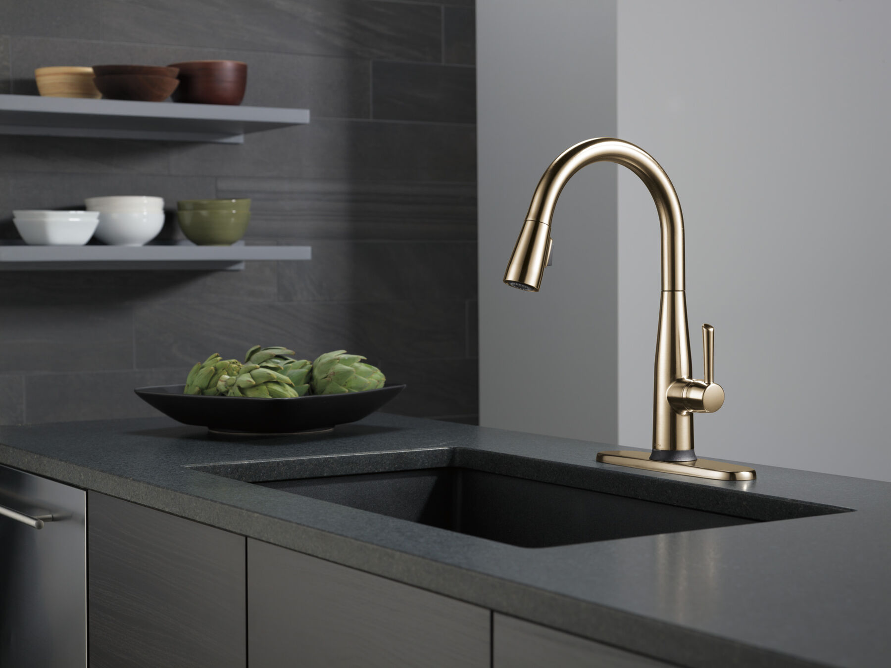 Touch2O Pull-Down Kitchen with Soap Disp Bundle in Champagne Bronze — thumbnail 3