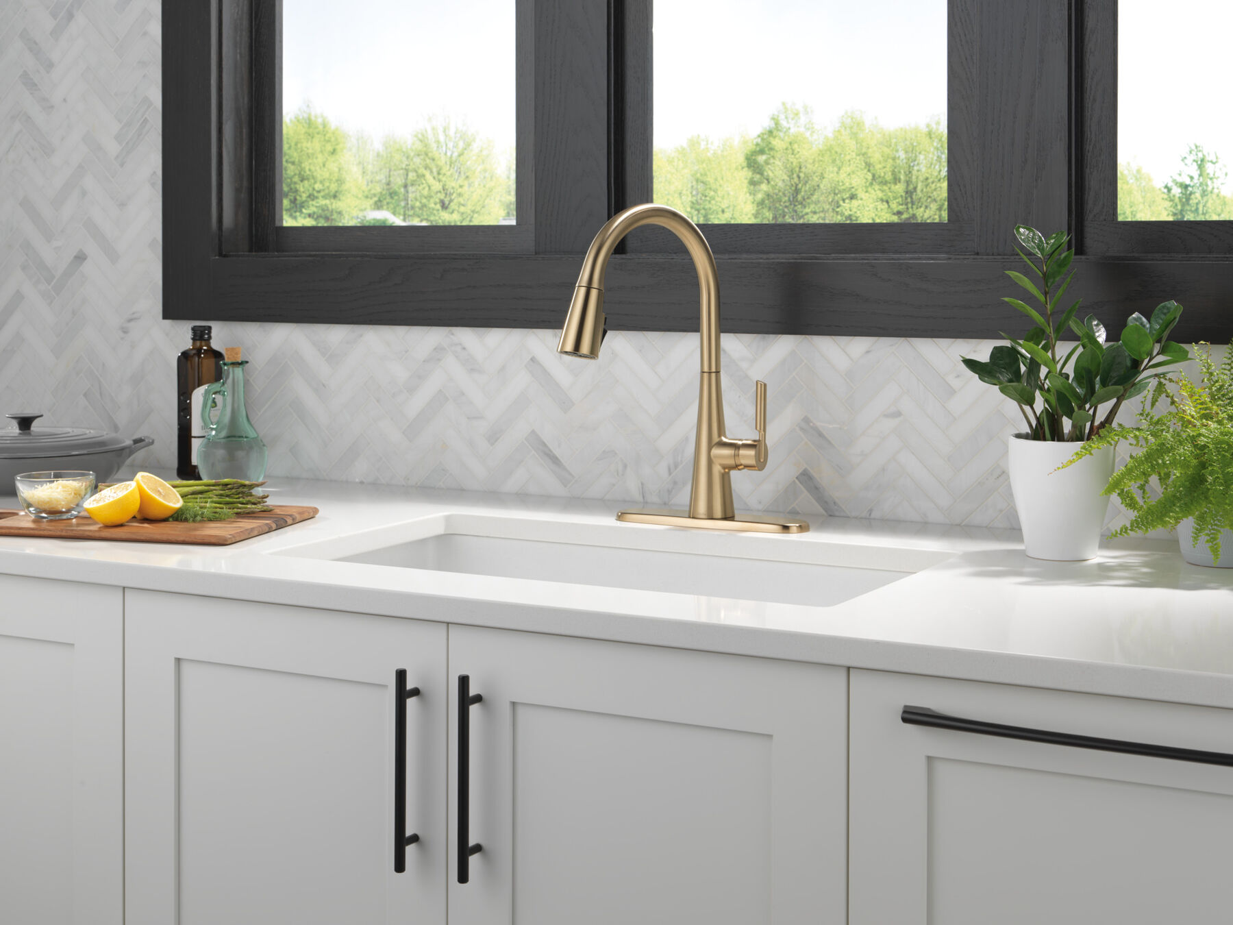 Pull-Down Kitchen Faucet (Recertified)