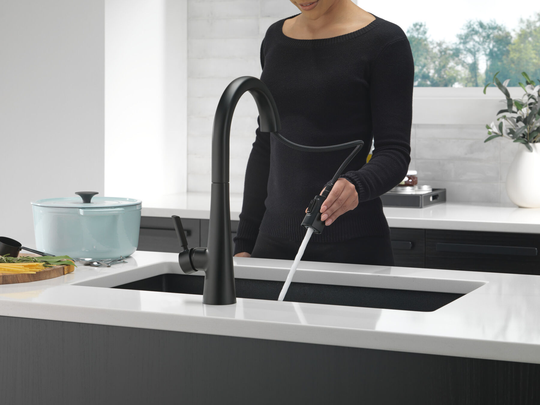 Pull-Down Kitchen Faucet (Recertified)