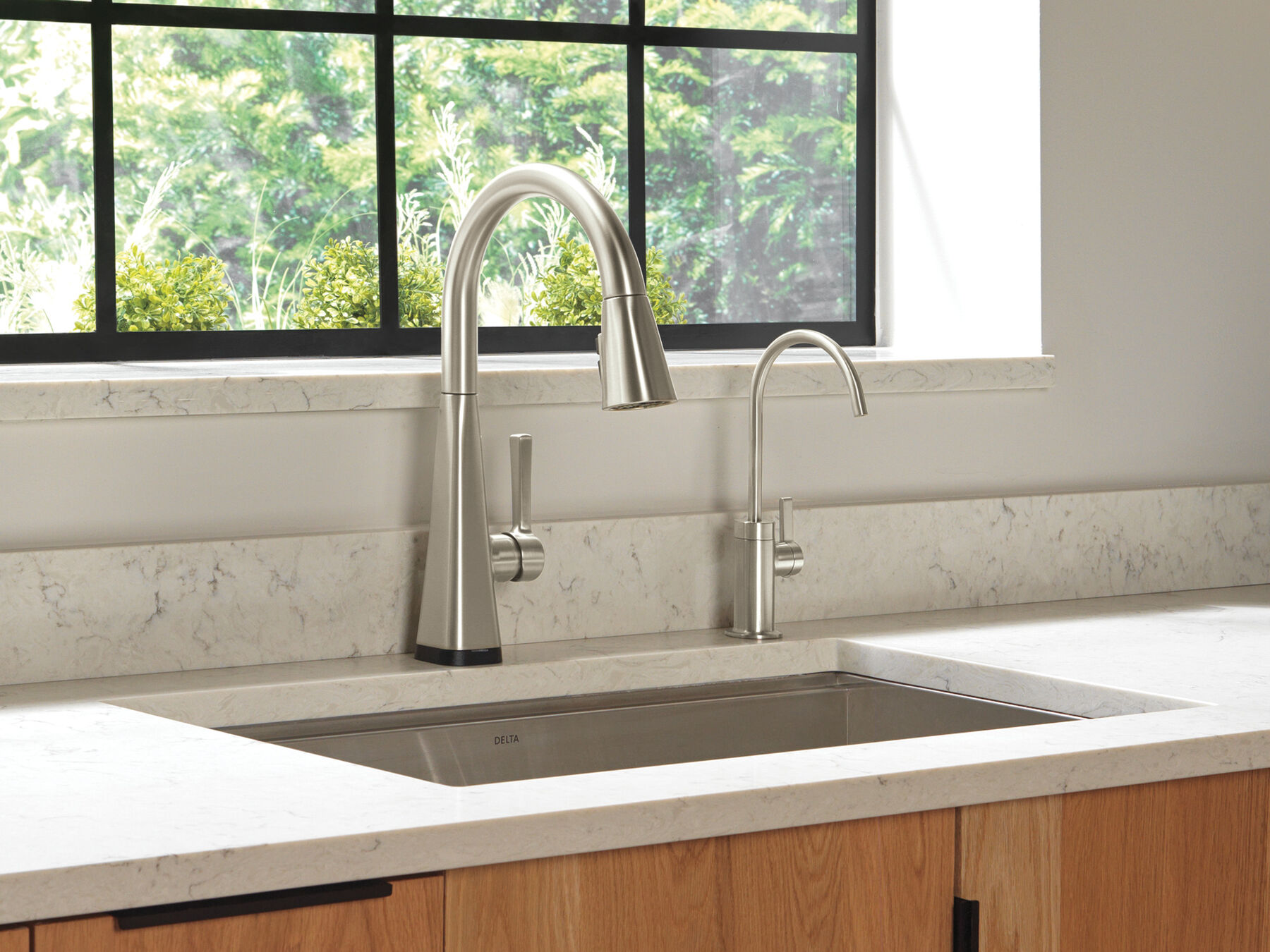 Tankless Under Sink 6-Stage Reverse Osmosis System with Beverage Faucet Bundle