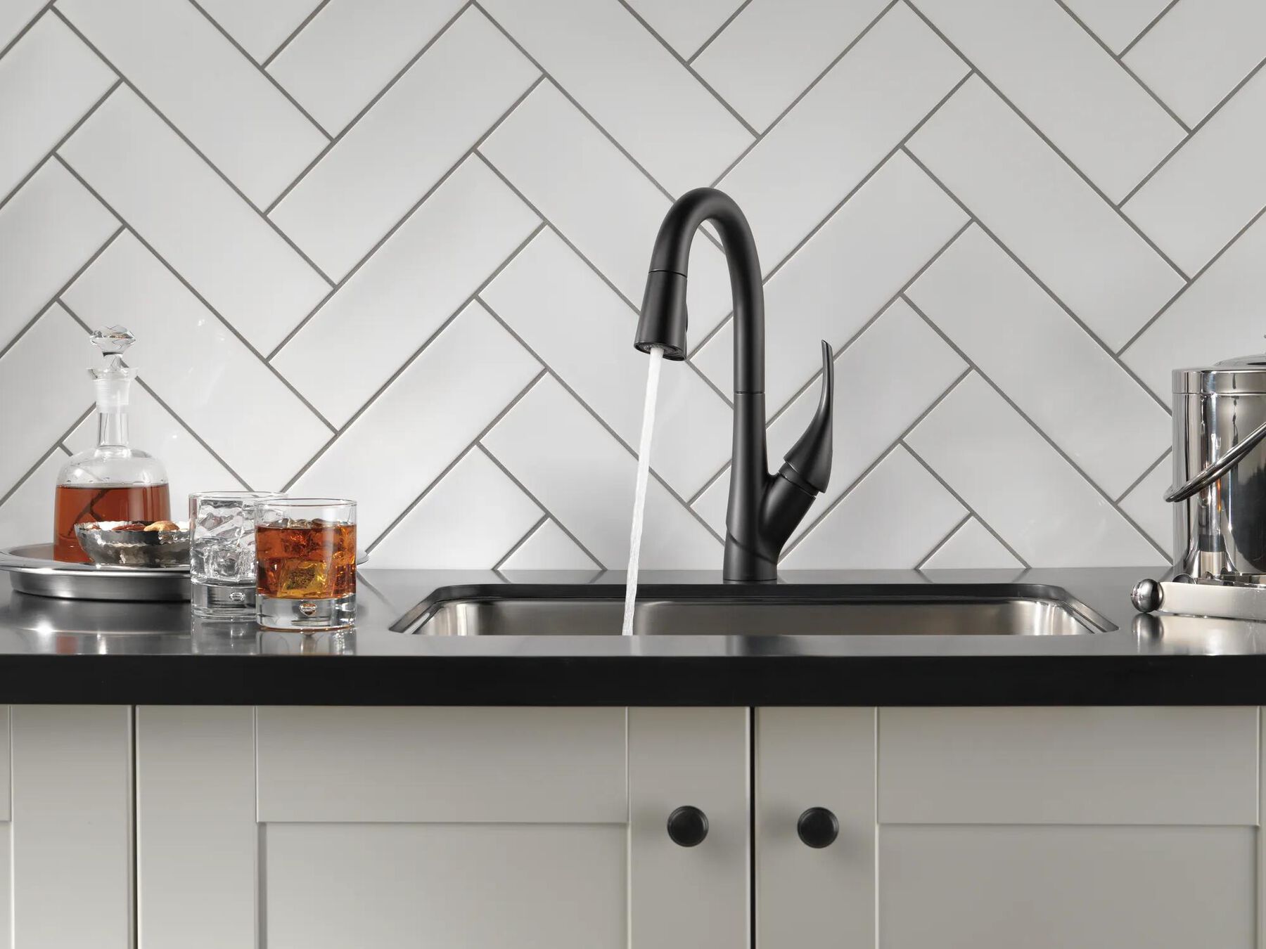 Single Handle Pull-Down Bar / Prep Faucet