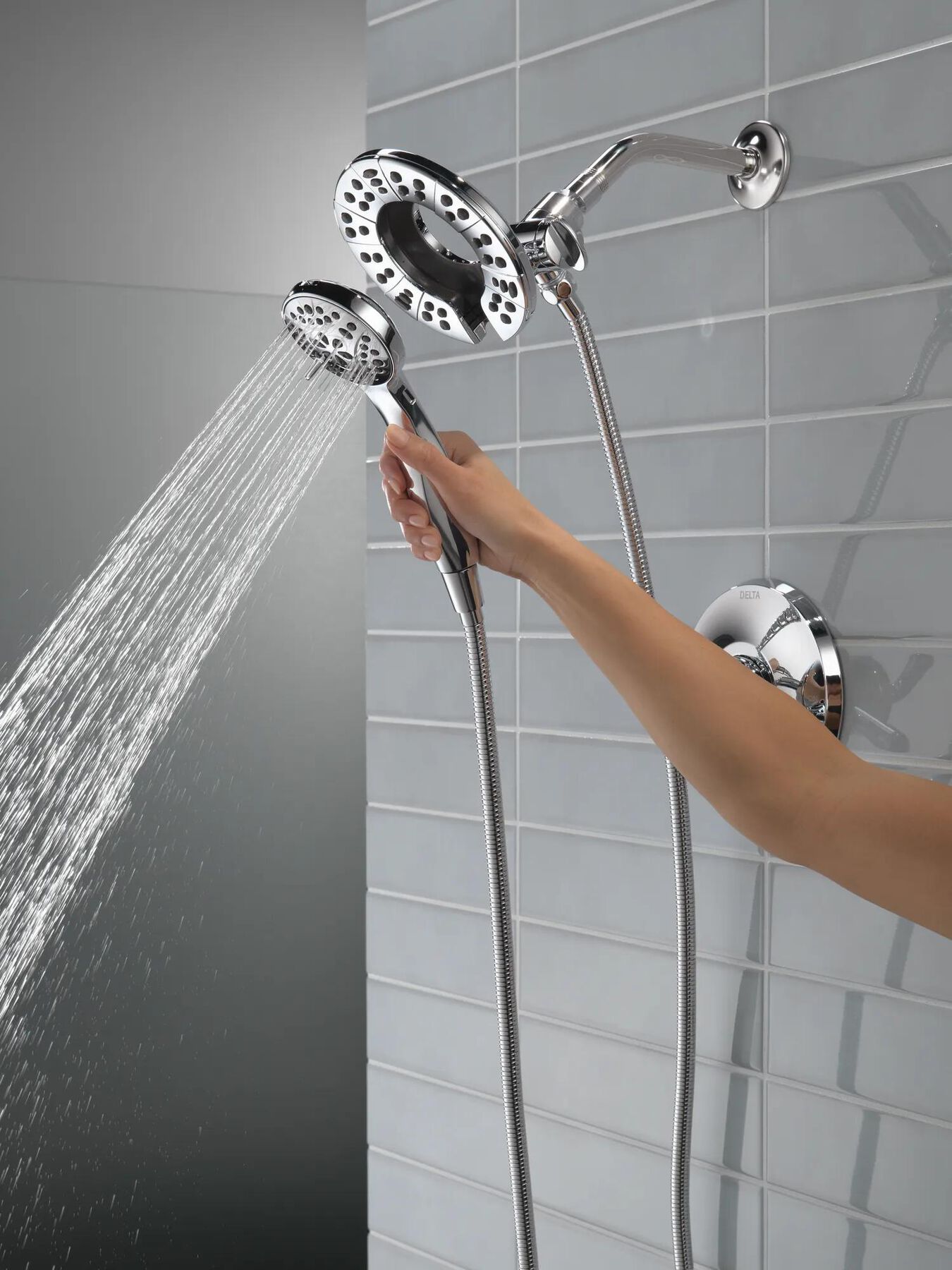 Monitor 17 Series Shower Trim