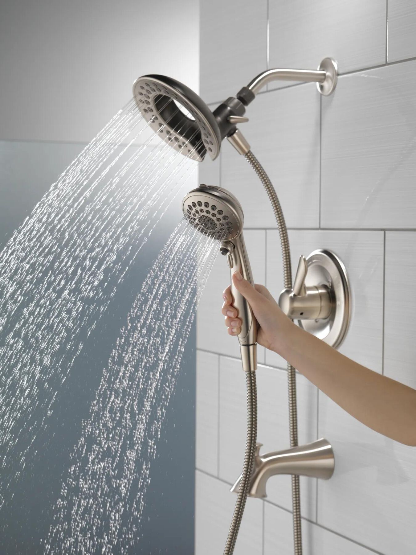 Monitor&reg; 14 Series Tub & Shower with In2ition&reg; (Recertified)