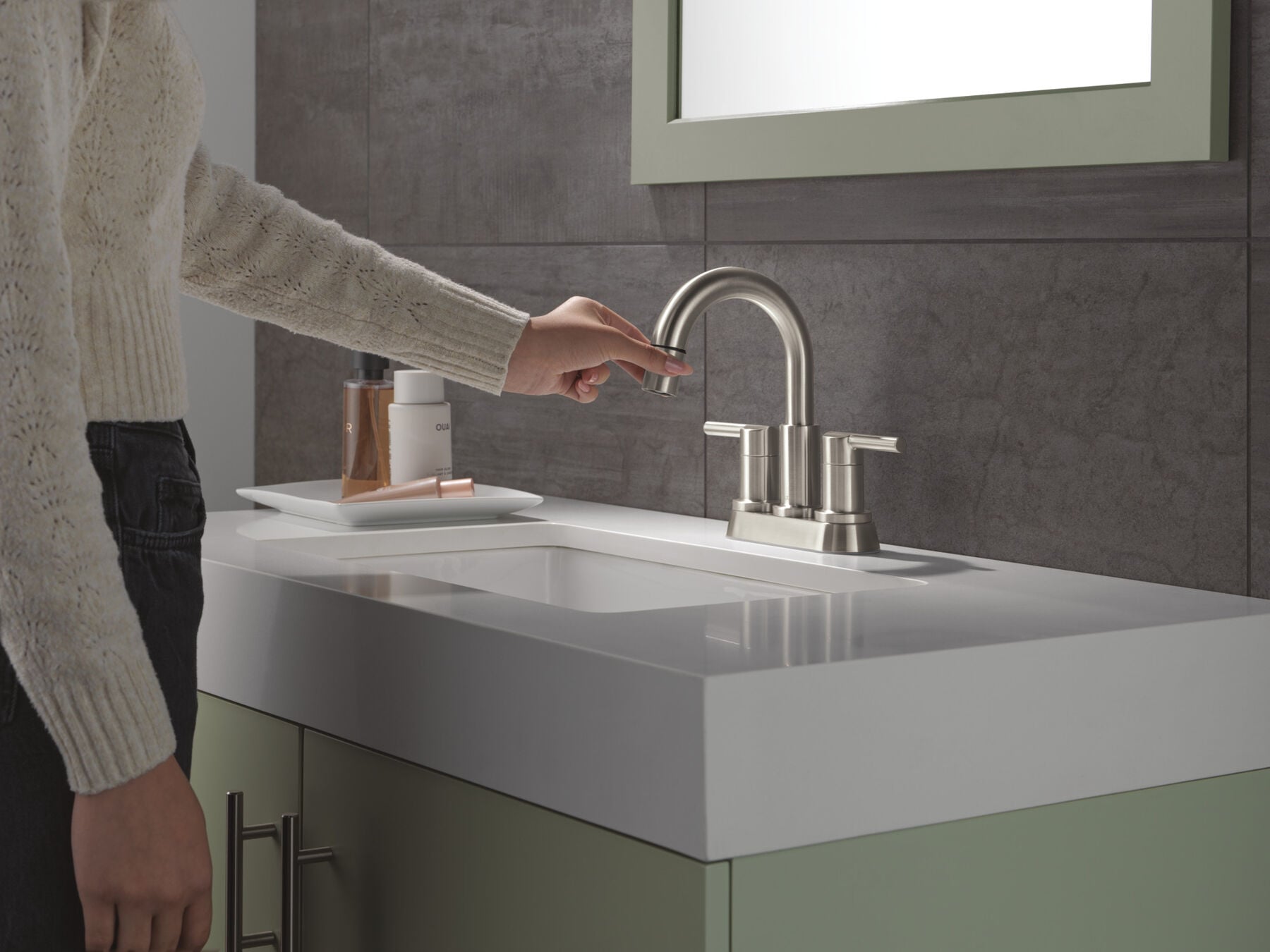 Two Handle Centerset Pull-Down Bathroom Faucet