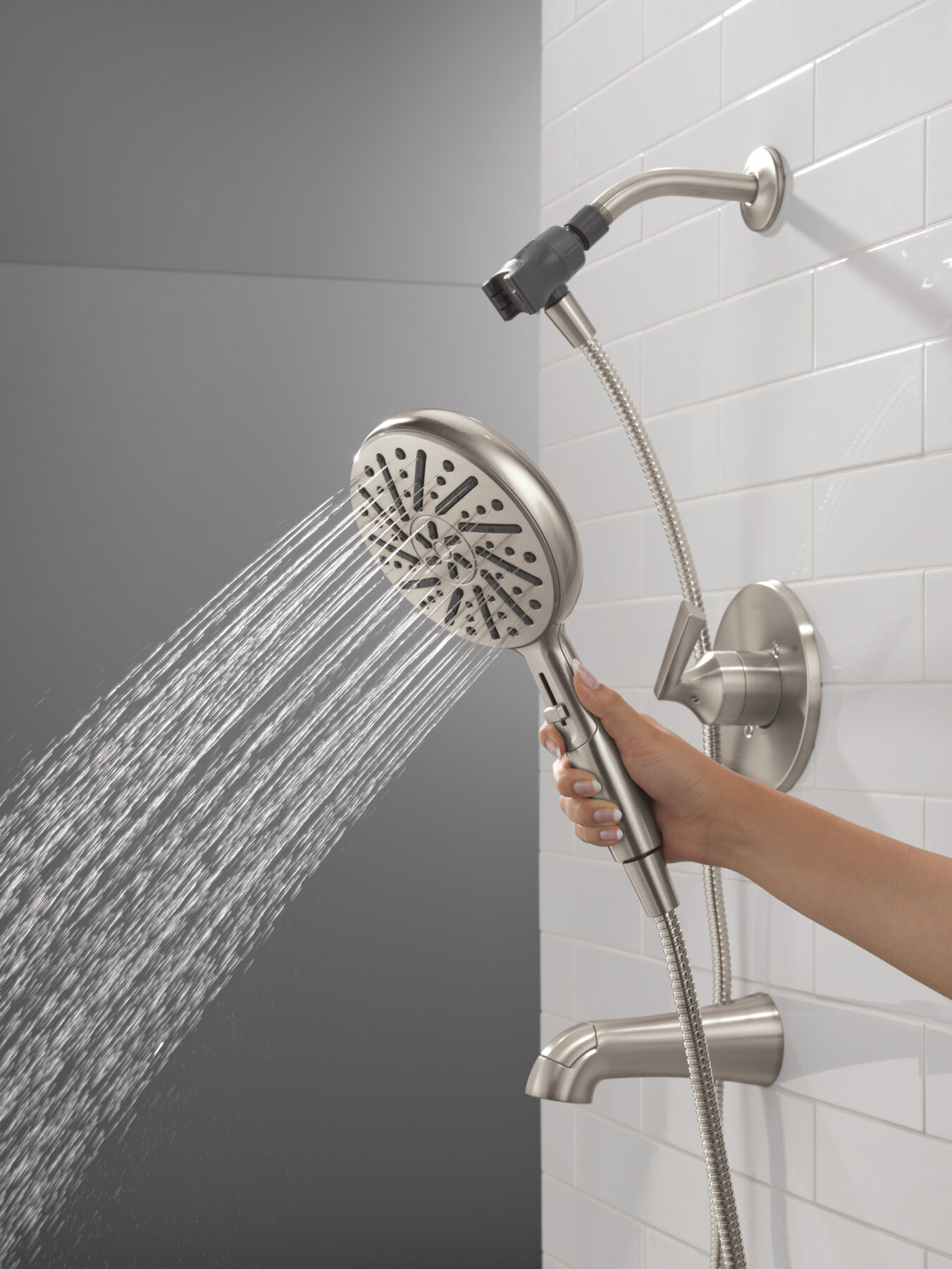 Monitor&reg; 14 Series Tub and Shower