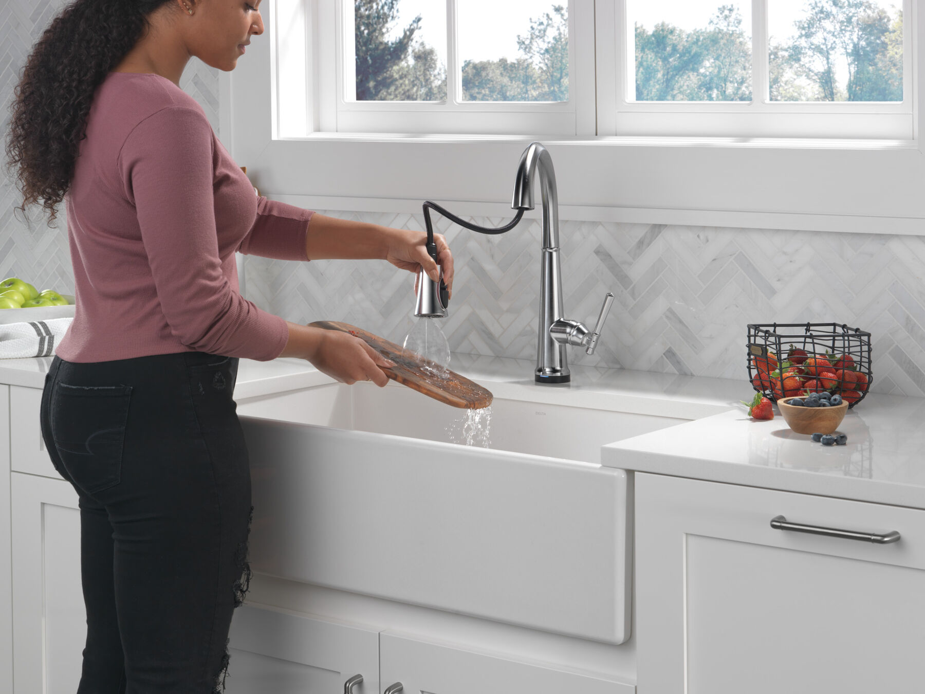 Touch<sub>2</sub>O&reg;  Pull-Down Kitchen w/ShieldSpray (Recertified)