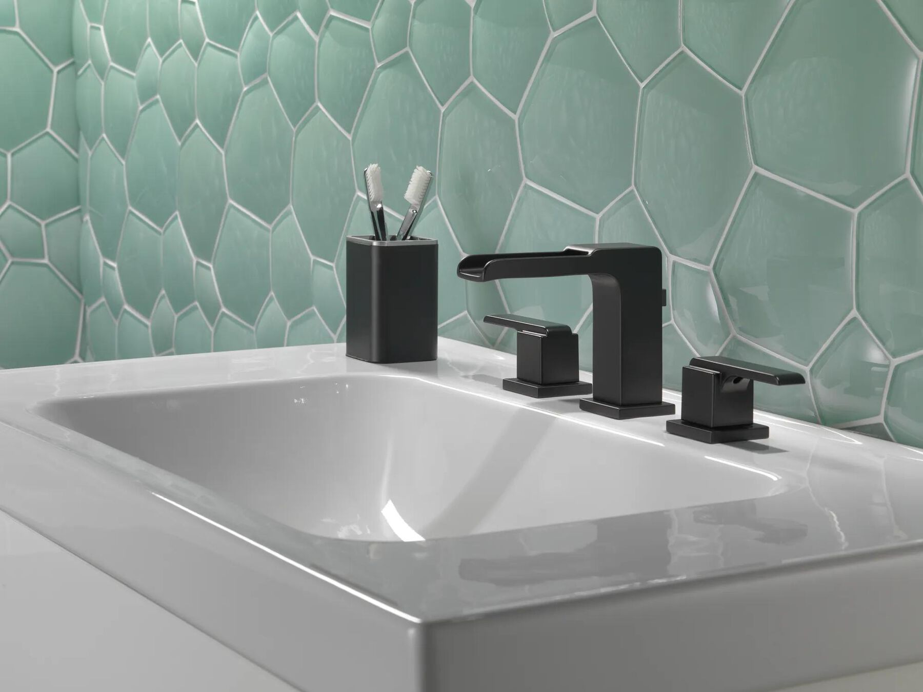 Two Handle Widespread Channel Bathroom Faucet