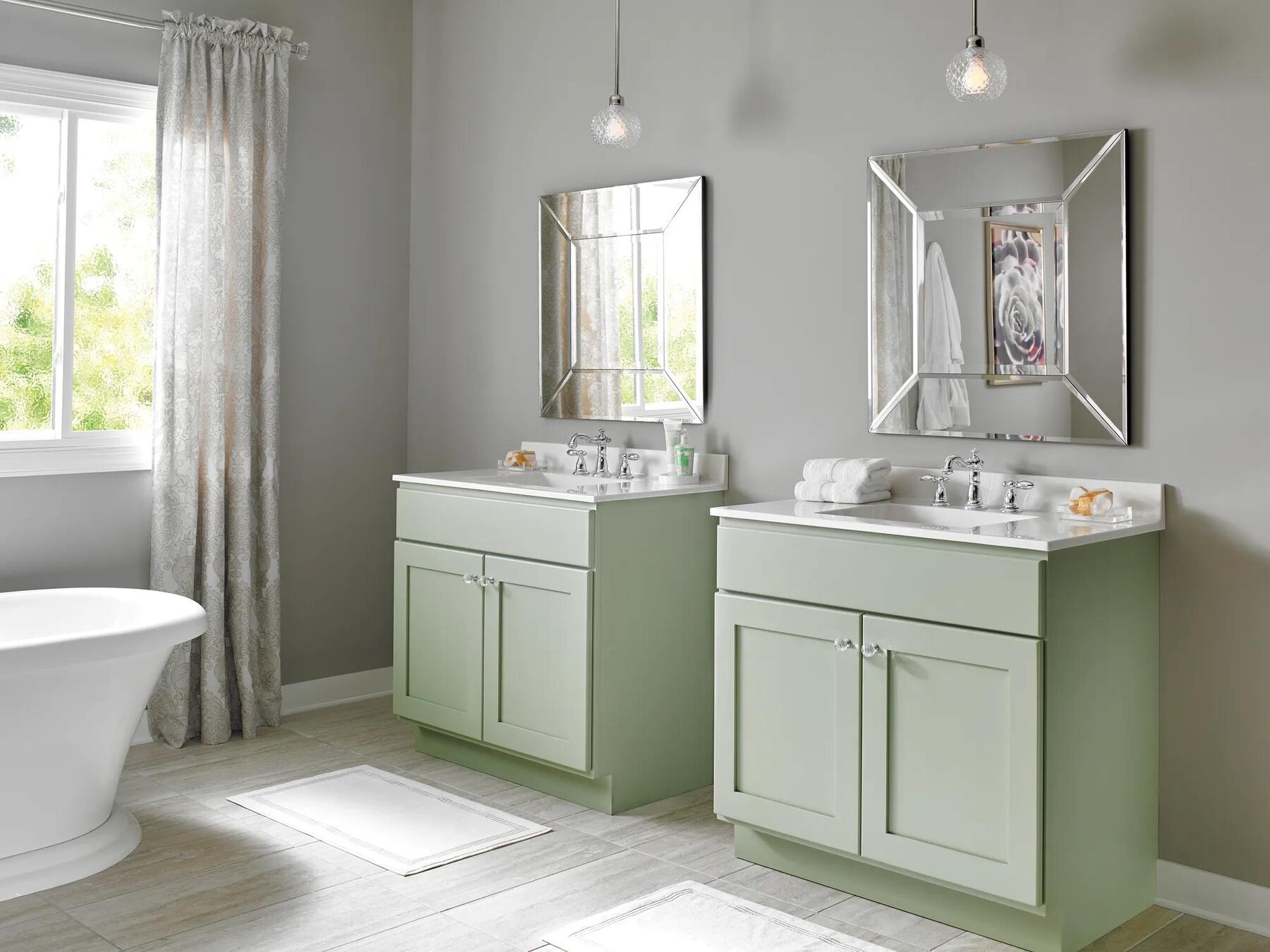 Two Handle Widespread Bathroom Faucet