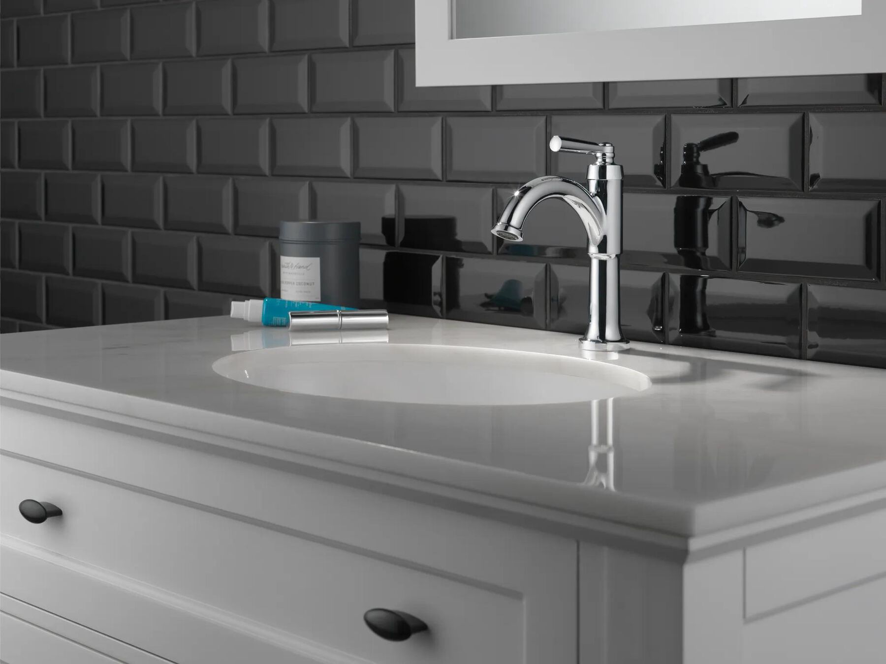 Single Handle Bathroom Faucet