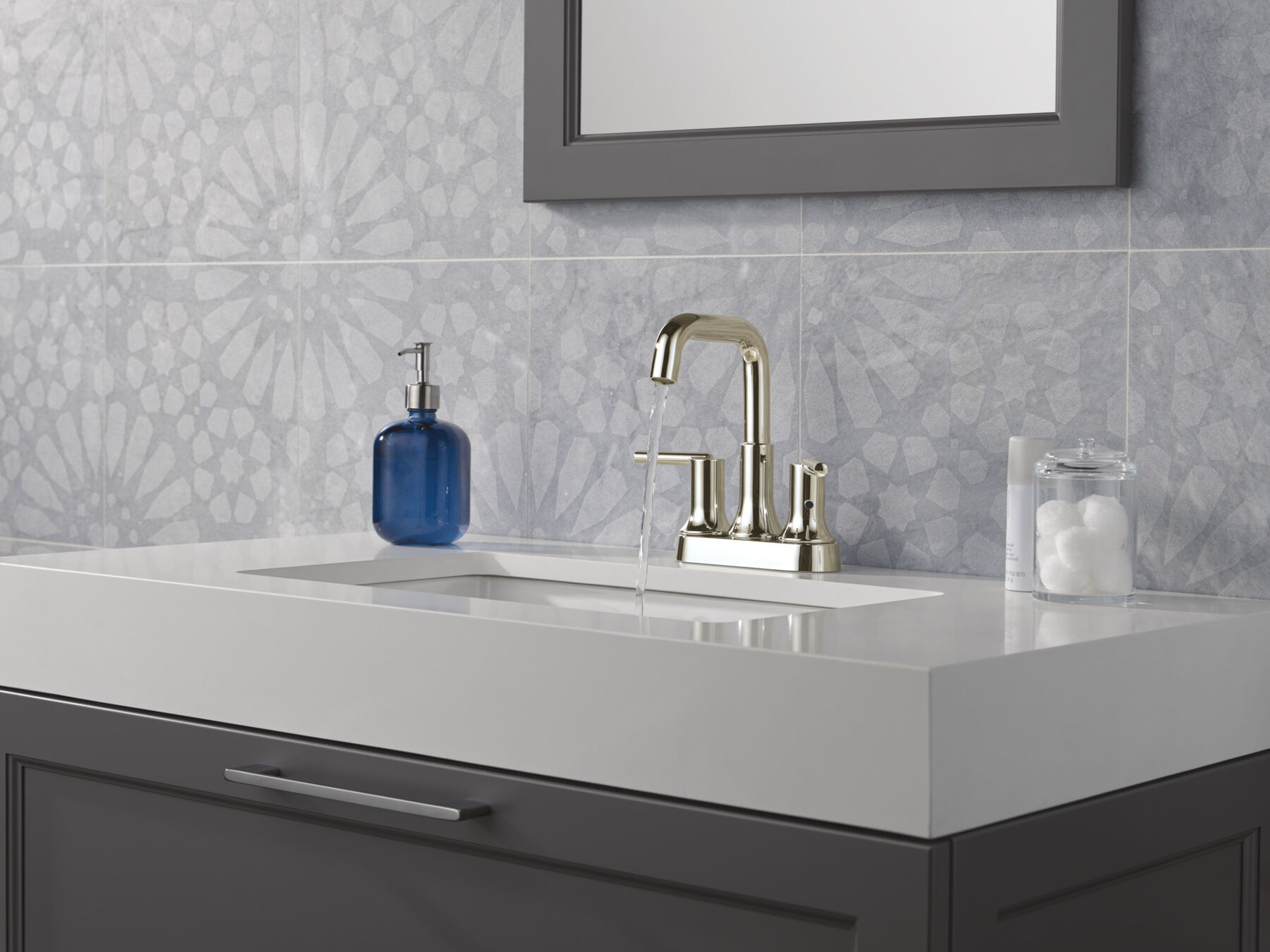 Centerset Bathroom Faucet