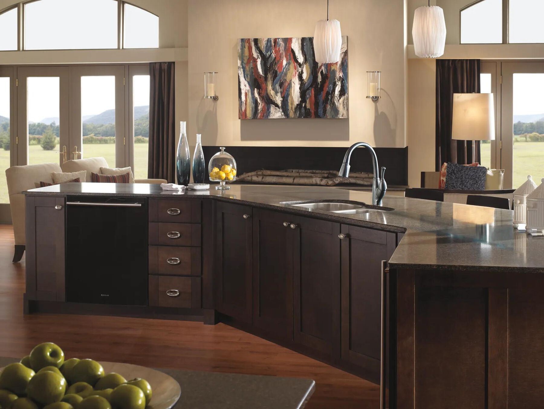 Single Handle Pull-Down Kitchen Faucet