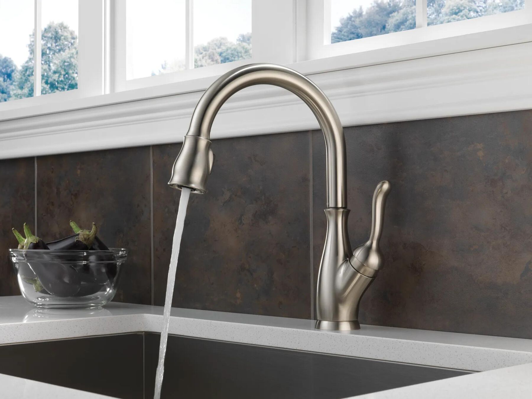 Kitchen Single Handle Pull Down Faucet