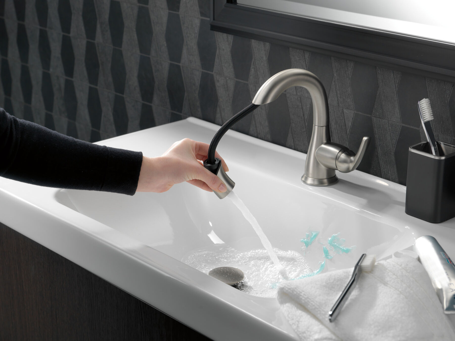 Centerset Bathroom Faucet (Recertified)