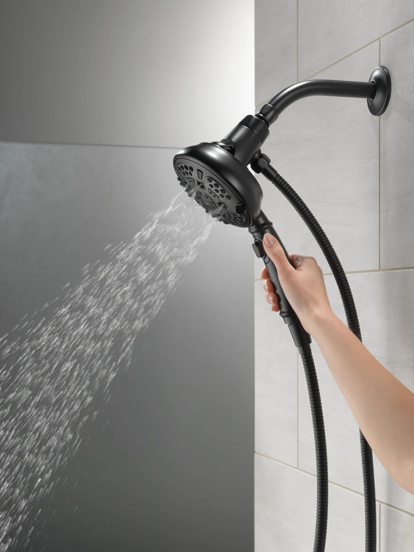 SureDock&trade; 7-Setting Hand Shower