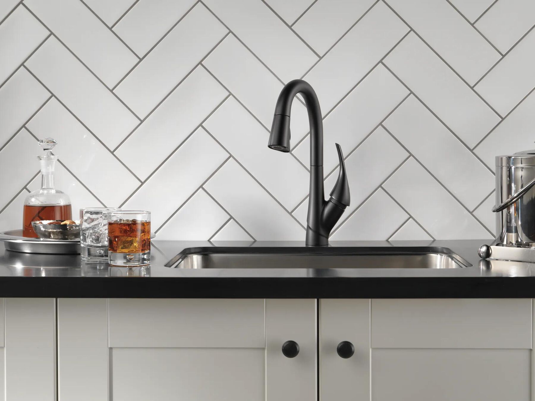 Single Handle Pull-Down Bar / Prep Faucet