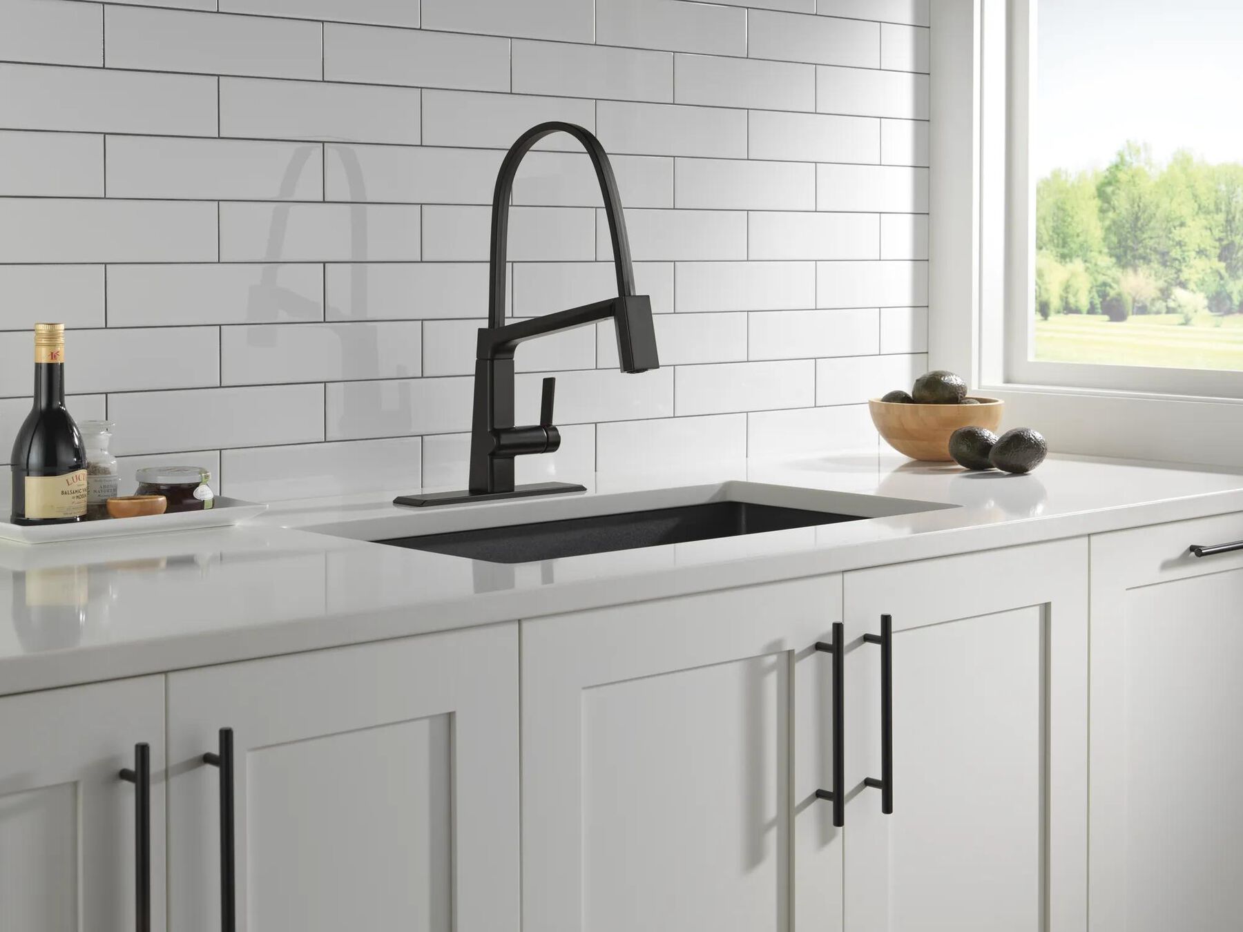 Pull-Down Kitchen Faucet w/Exp. Hose (Recertified)