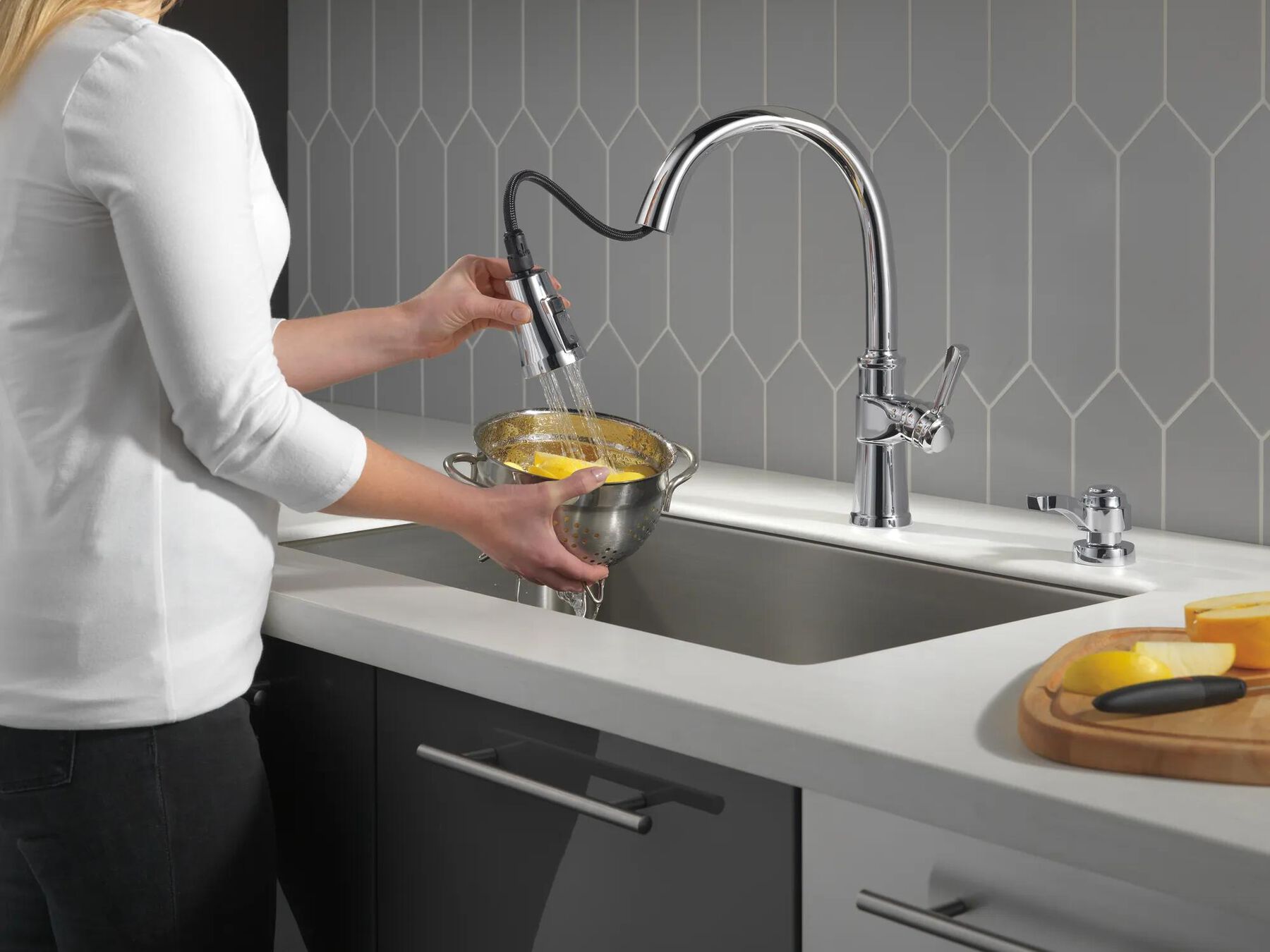 Pull-Down Kitchen Faucet w/ Soap (Recertified)