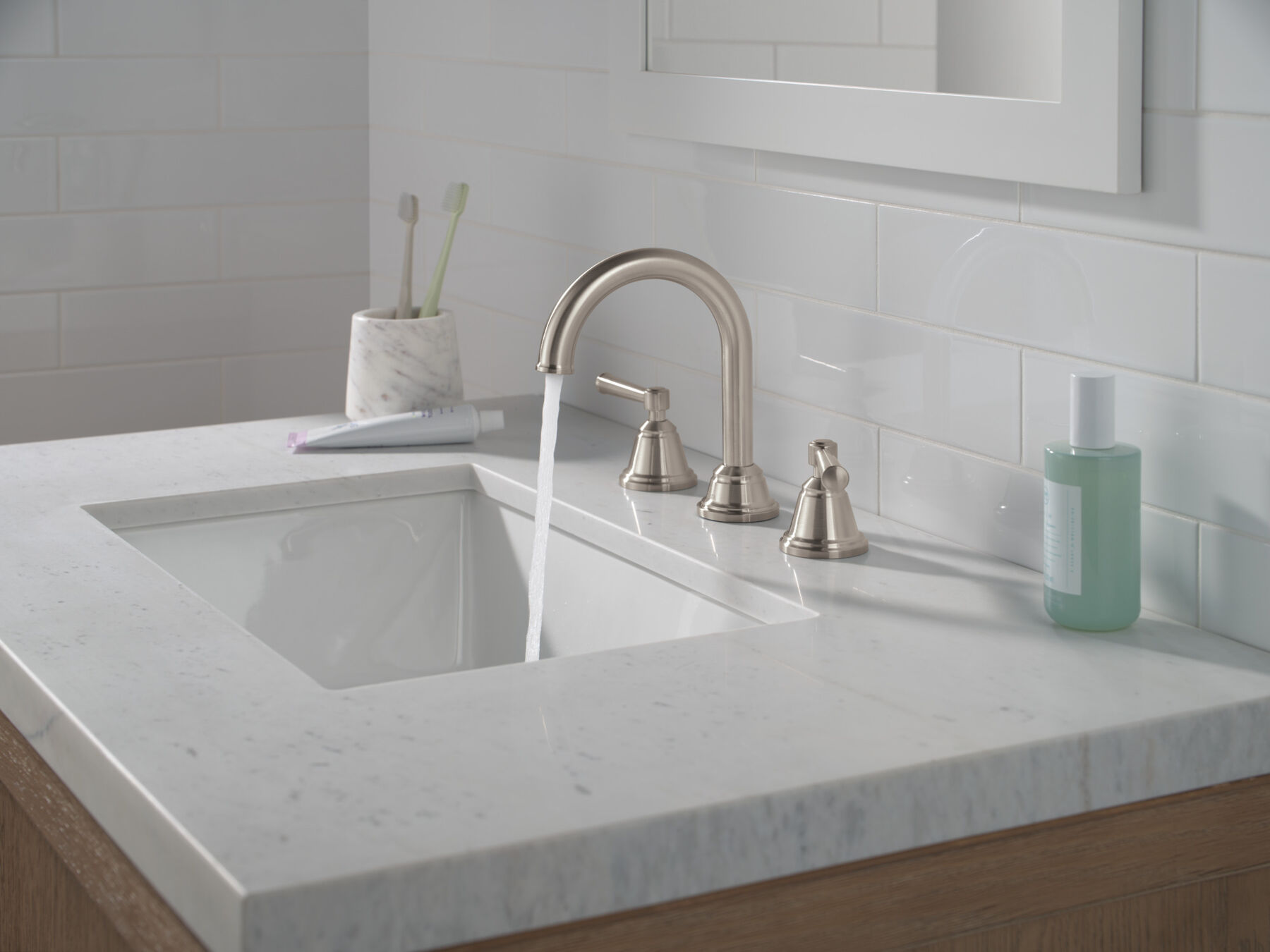 Two Handle Widespread Bathroom Faucet
